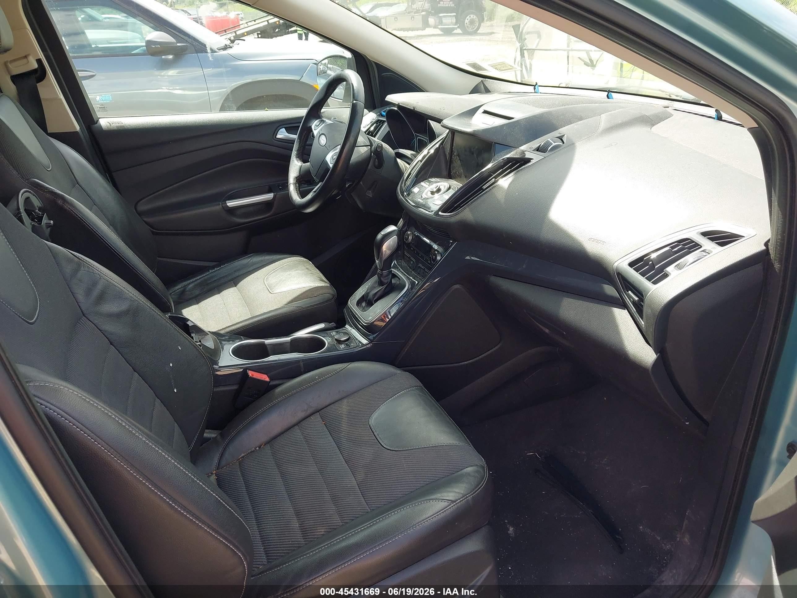 2013 Ford Escape Titanium Blue vin: 1FMCU9J91DUD16360