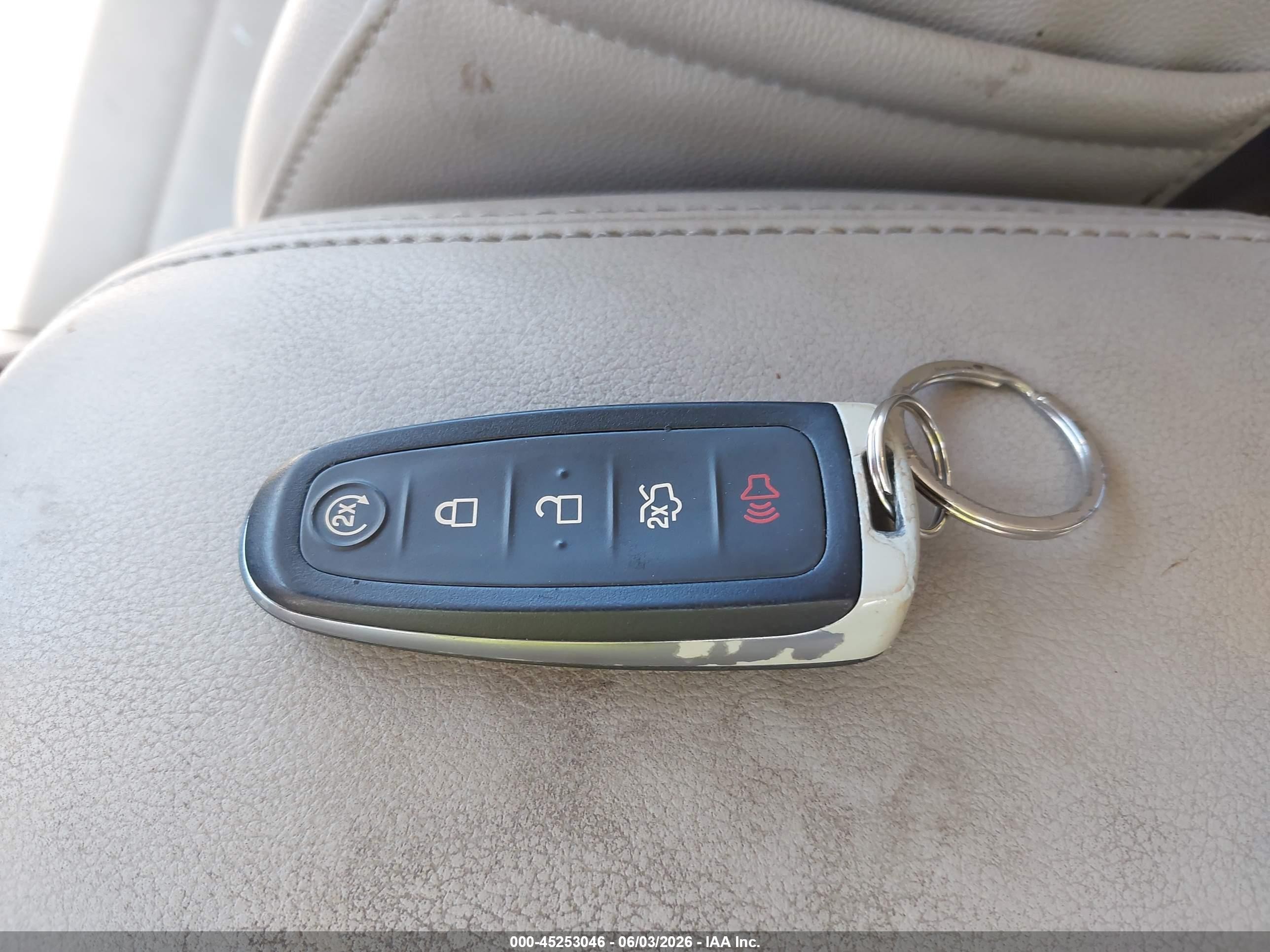 2014 Ford Escape Titanium Red vin: 1FMCU9J91EUB13454