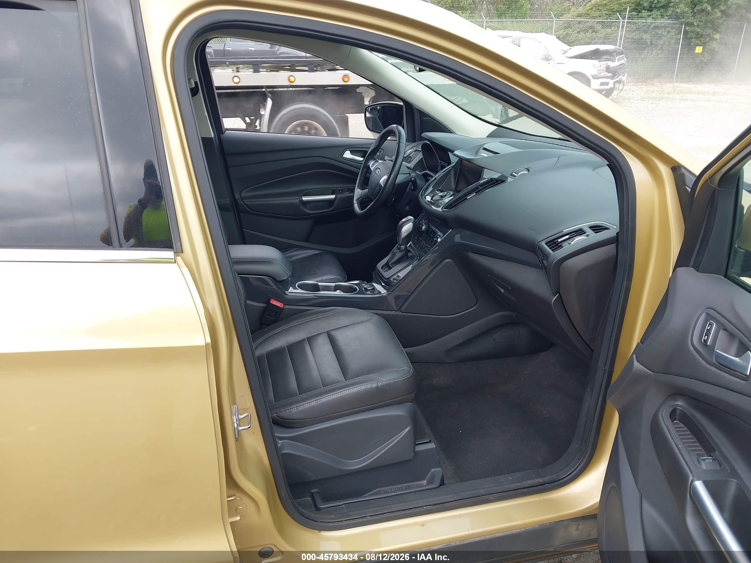 2014 Ford Escape Titanium Gold vin: 1FMCU9J91EUB94522