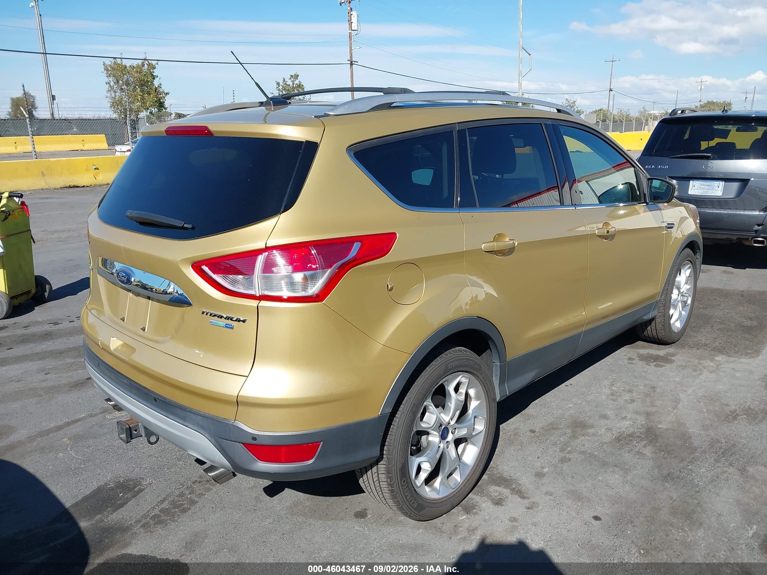 2014 Ford Escape Titanium Gold vin: 1FMCU9J91EUB99655