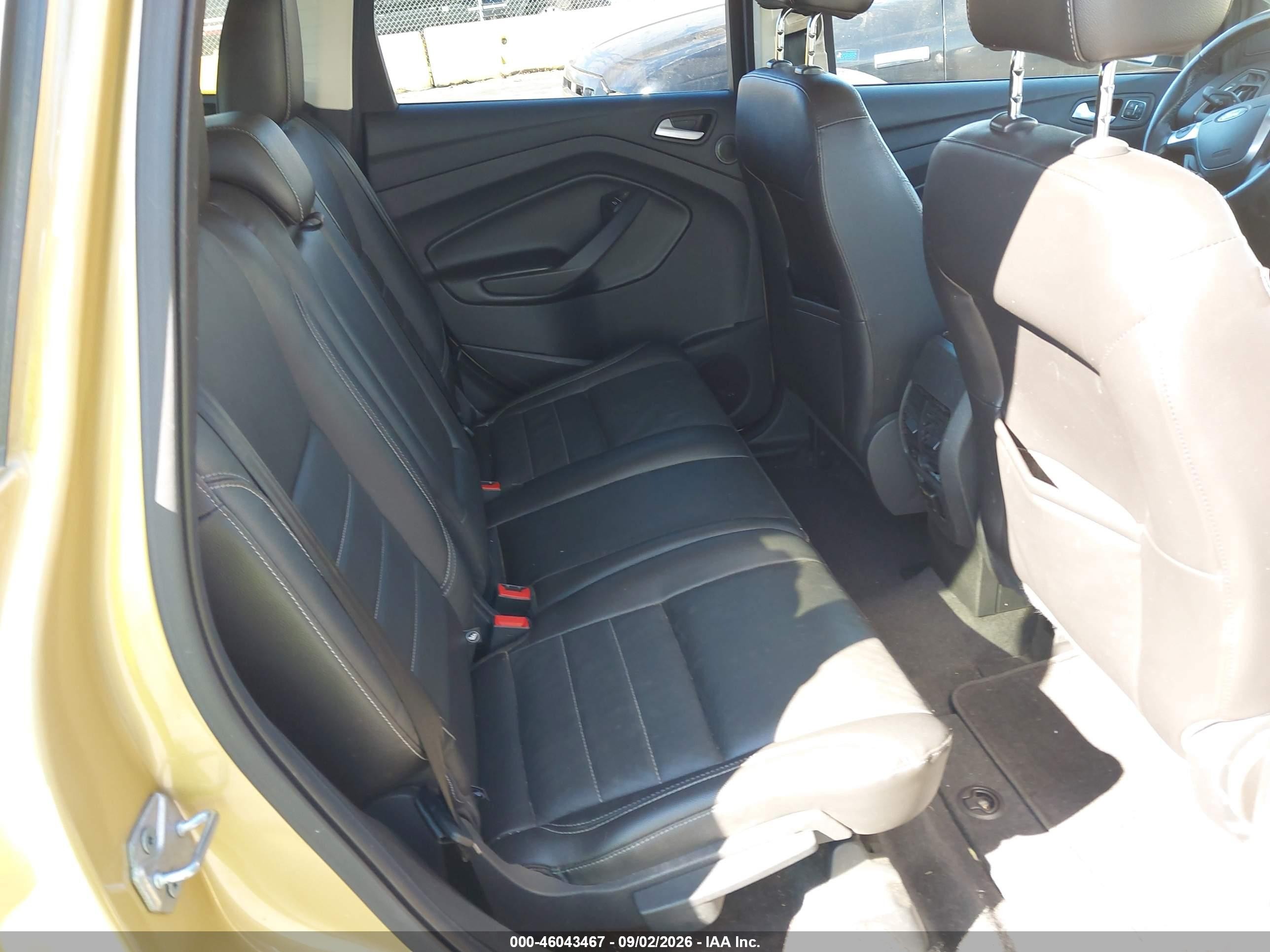 2014 Ford Escape Titanium Gold vin: 1FMCU9J91EUB99655