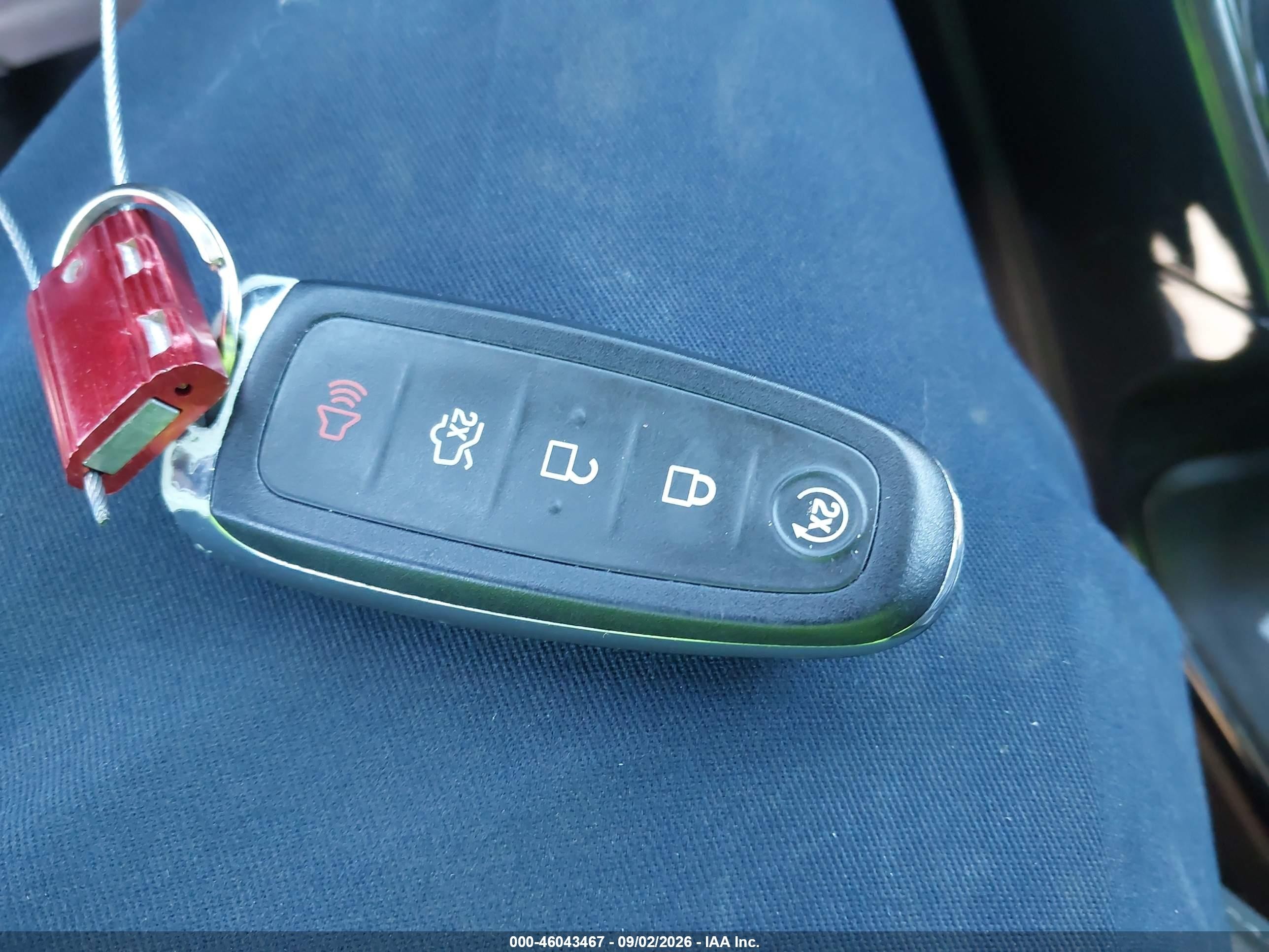 2014 Ford Escape Titanium Gold vin: 1FMCU9J91EUB99655
