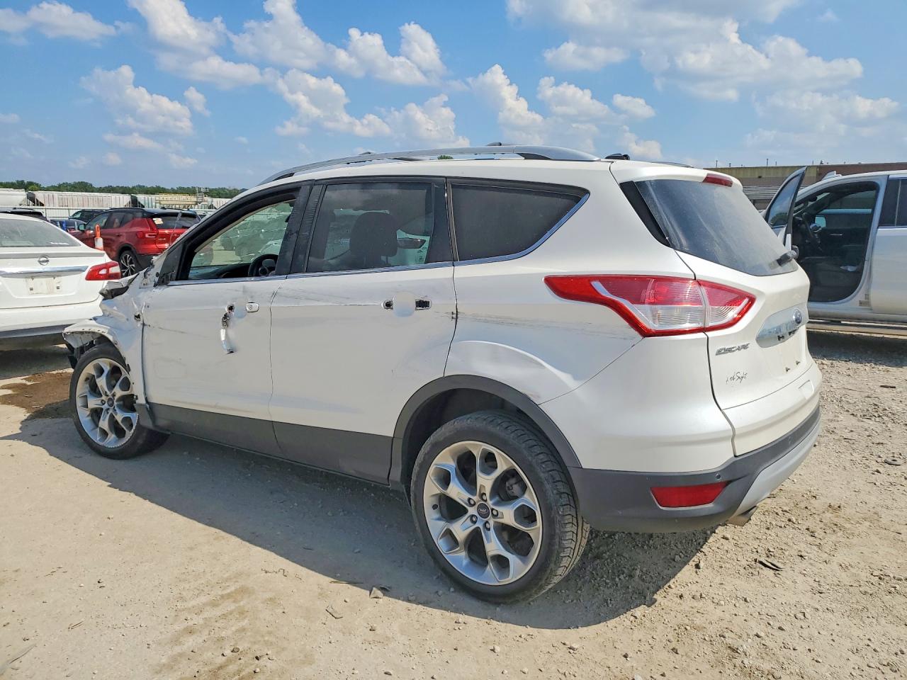 2014 Ford Escape Titanium White vin: 1FMCU9J91EUC37174