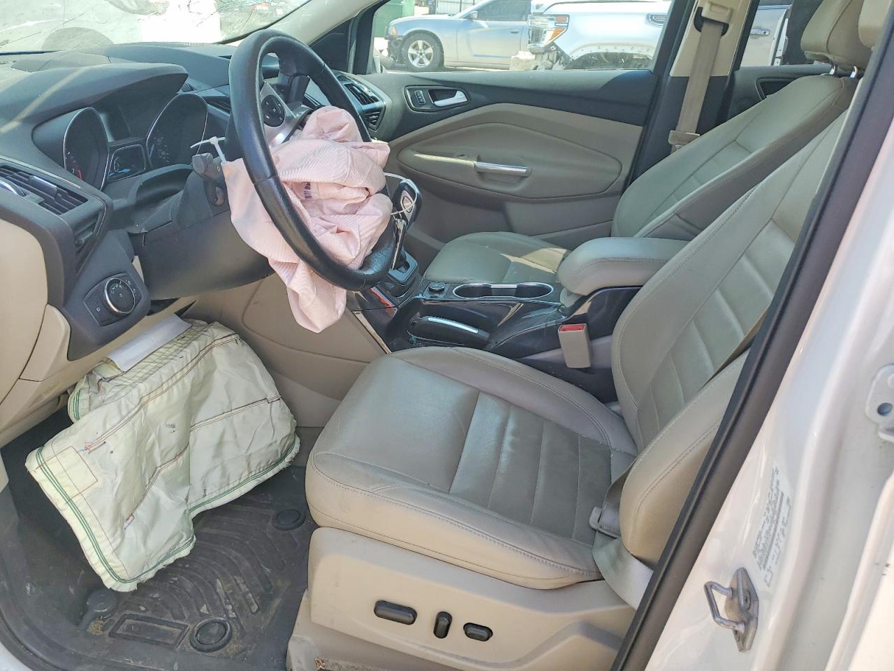 2014 Ford Escape Titanium White vin: 1FMCU9J91EUC37174