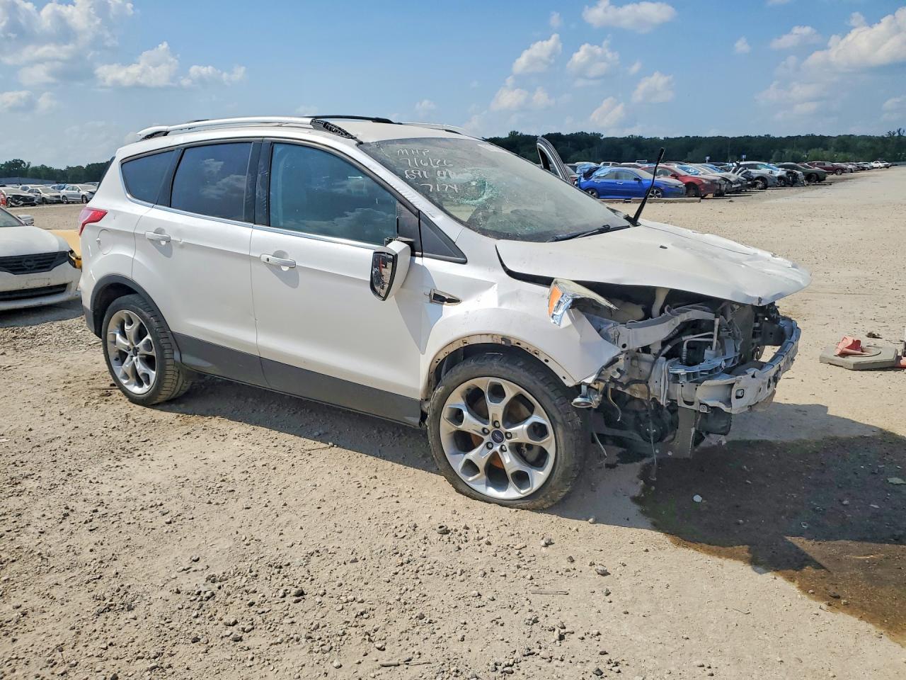 2014 Ford Escape Titanium White vin: 1FMCU9J91EUC37174
