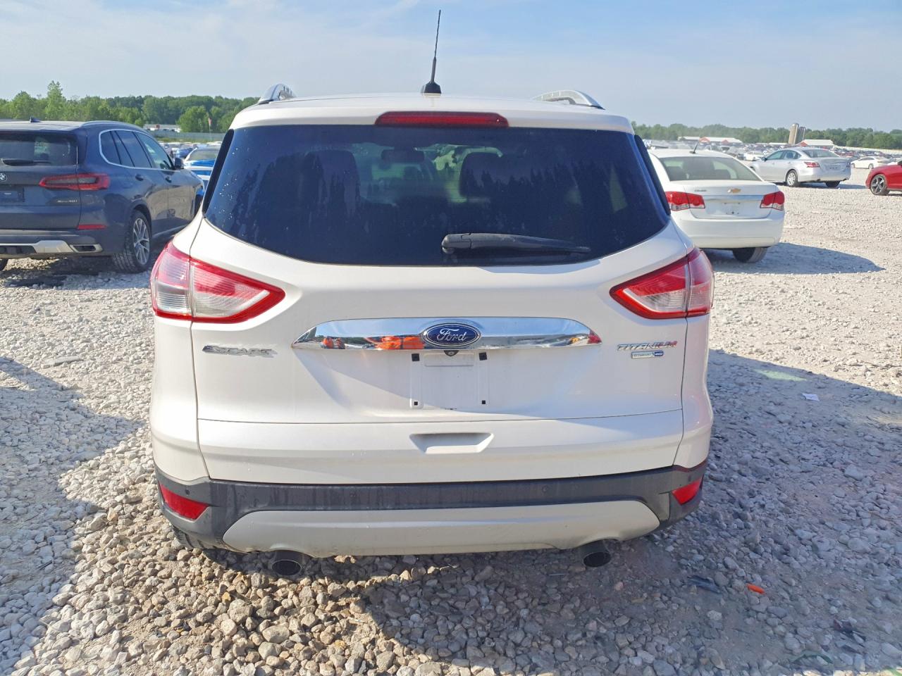 2014 Ford Escape Titanium White vin: 1FMCU9J91EUD23794