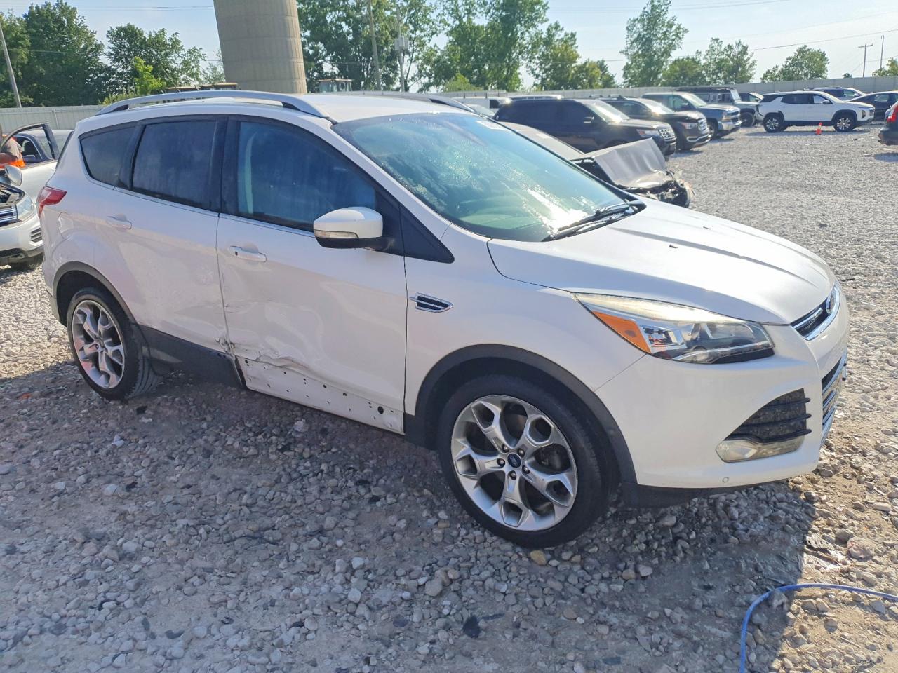 2014 Ford Escape Titanium White vin: 1FMCU9J91EUD23794