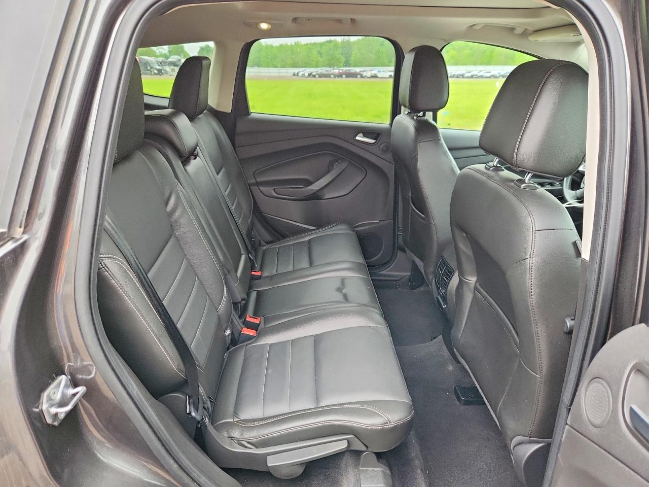 2015 Ford Escape Titanium Gray vin: 1FMCU9J91FUA50180