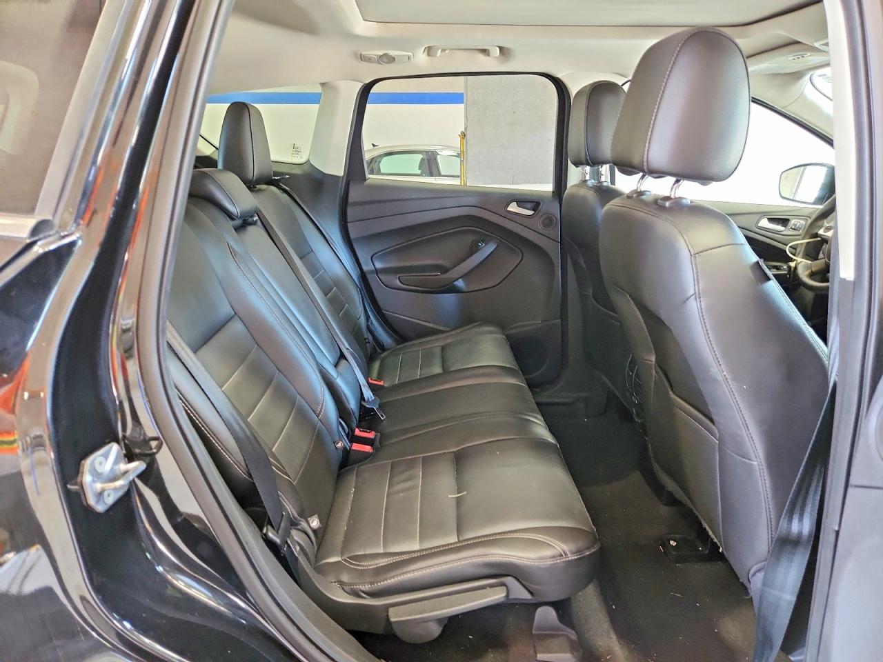 2015 Ford Escape Titanium Black vin: 1FMCU9J91FUA72566