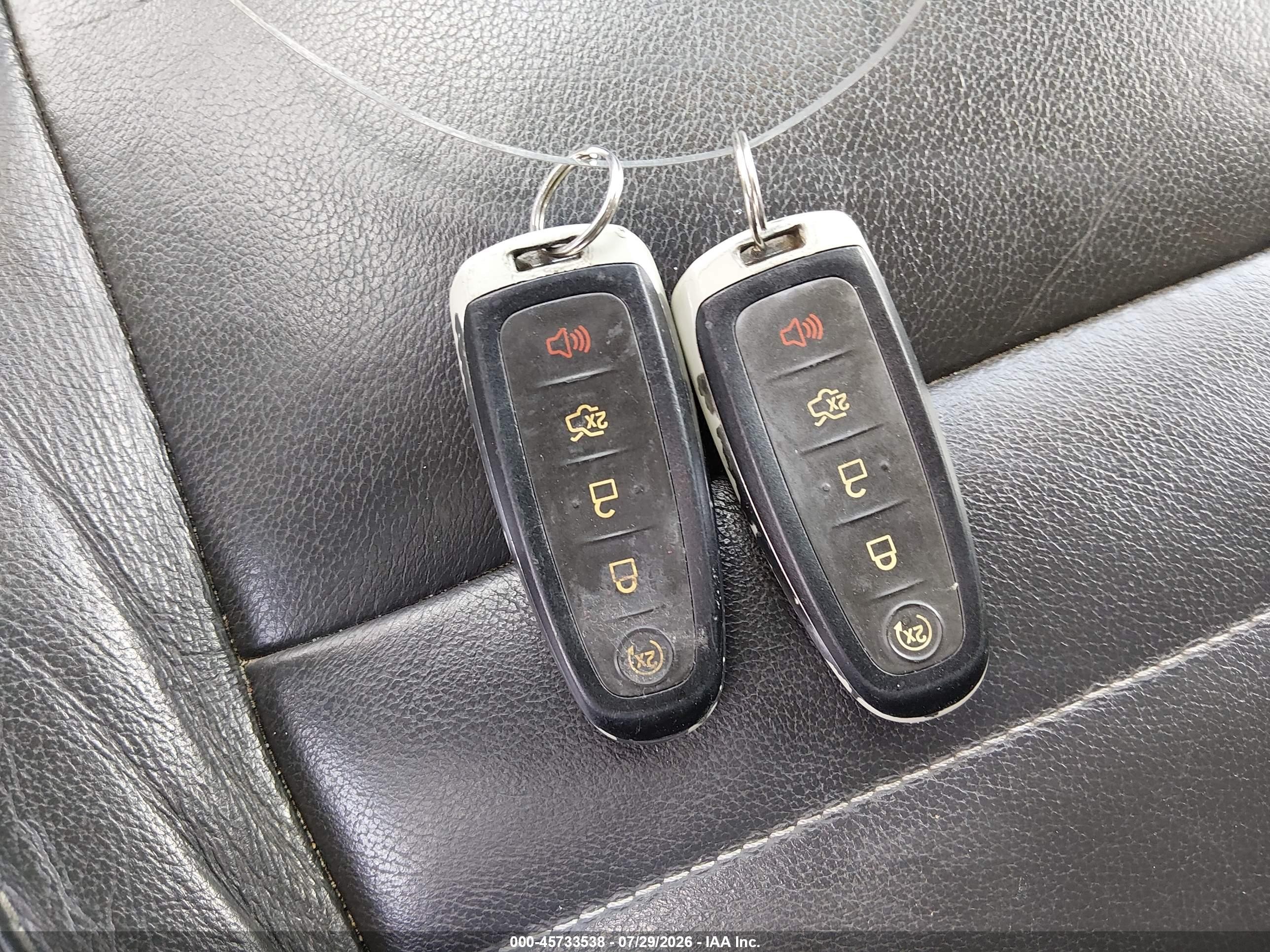 2015 Ford Escape Titanium Красный vin: 1FMCU9J91FUB17943