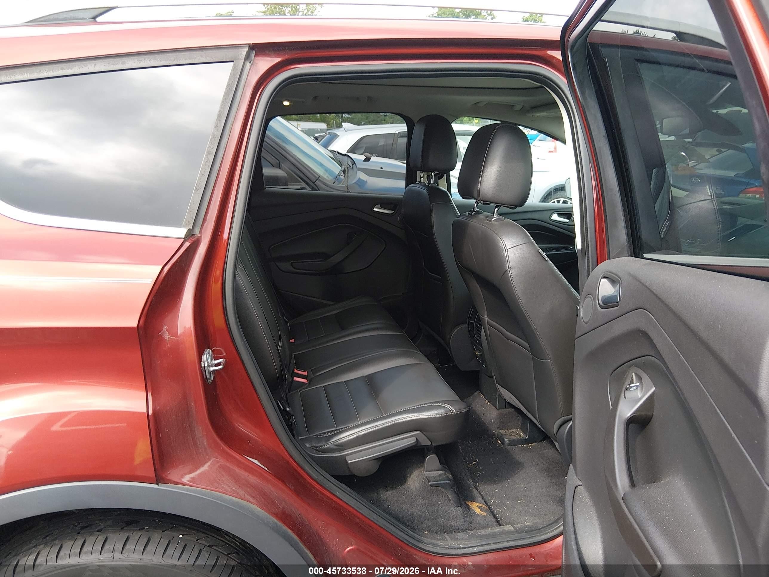 2015 Ford Escape Titanium Красный vin: 1FMCU9J91FUB17943