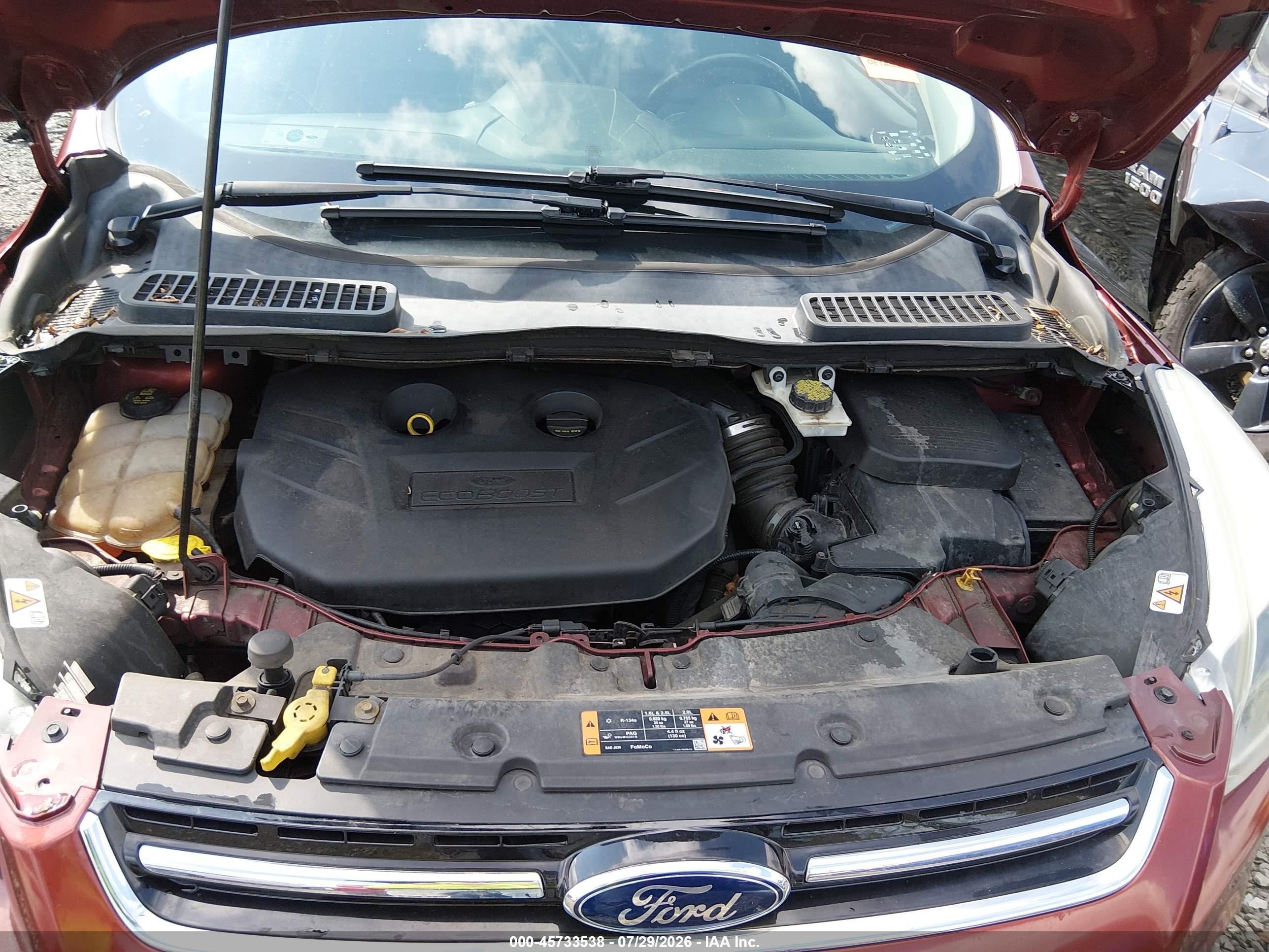 2015 Ford Escape Titanium Красный vin: 1FMCU9J91FUB17943