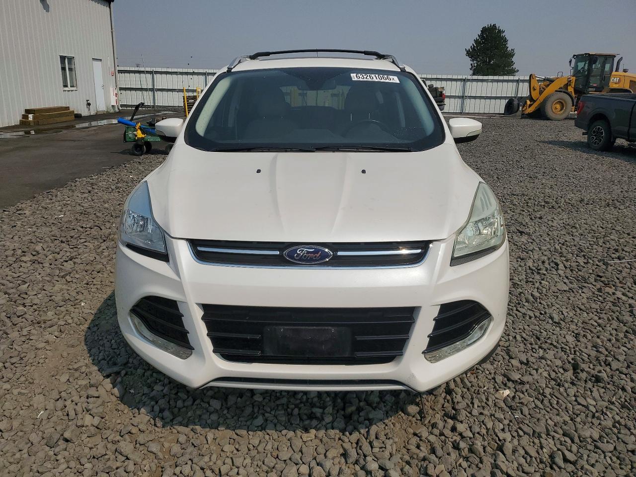 2015 Ford Escape Titanium White vin: 1FMCU9J91FUB50084