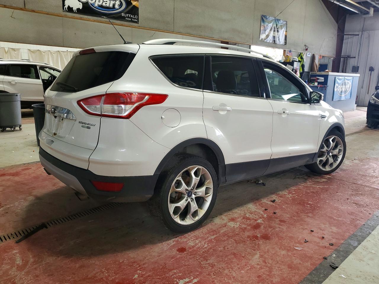 2015 Ford Escape Titanium White vin: 1FMCU9J91FUB53812