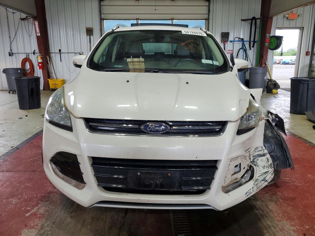 2015 Ford Escape Titanium White vin: 1FMCU9J91FUB53812