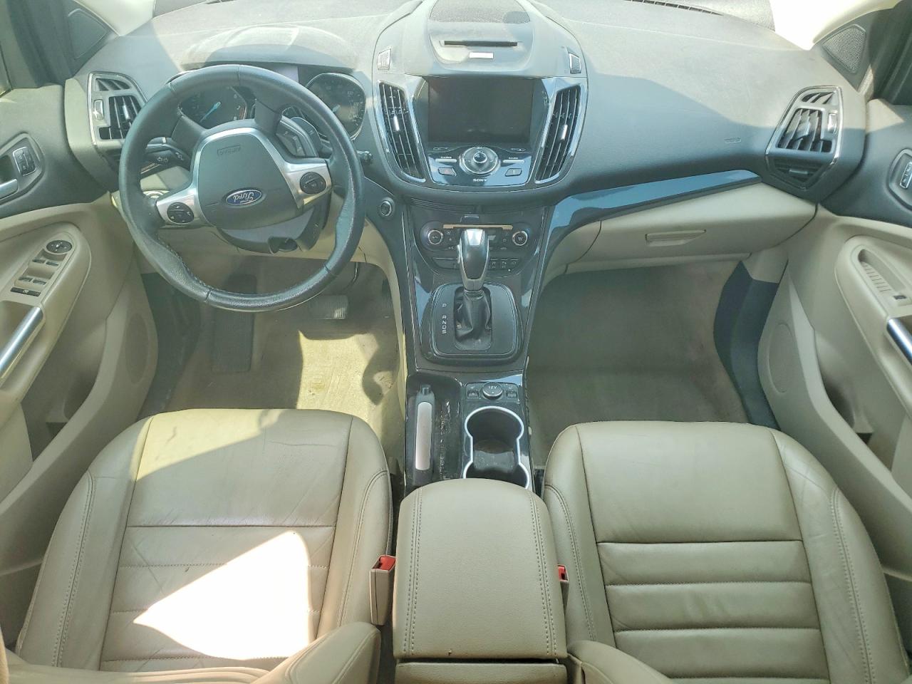 2015 Ford Escape Titanium Серебряный vin: 1FMCU9J91FUB68942
