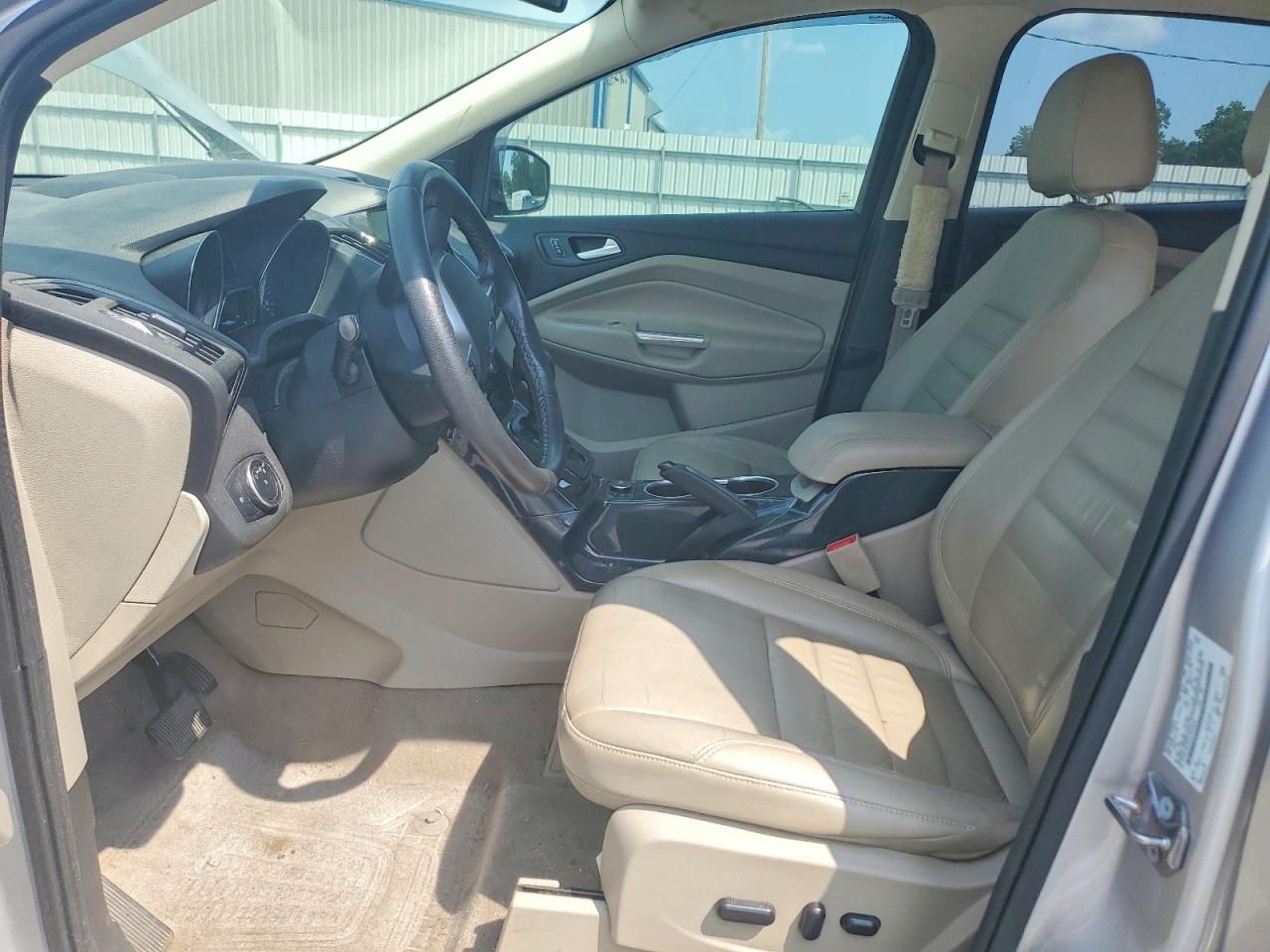 2015 Ford Escape Titanium Серебряный vin: 1FMCU9J91FUB68942