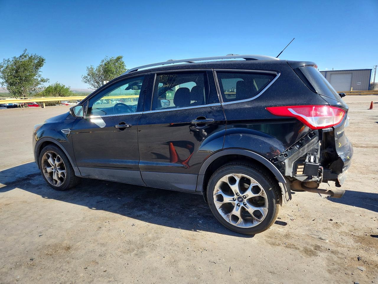 2015 Ford Escape Titanium Черный vin: 1FMCU9J91FUB72859