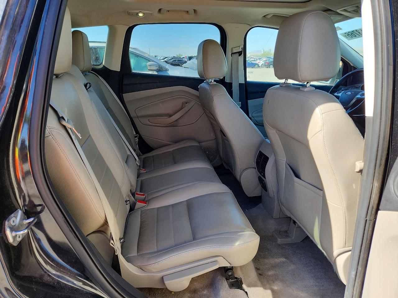 2015 Ford Escape Titanium Черный vin: 1FMCU9J91FUB72859