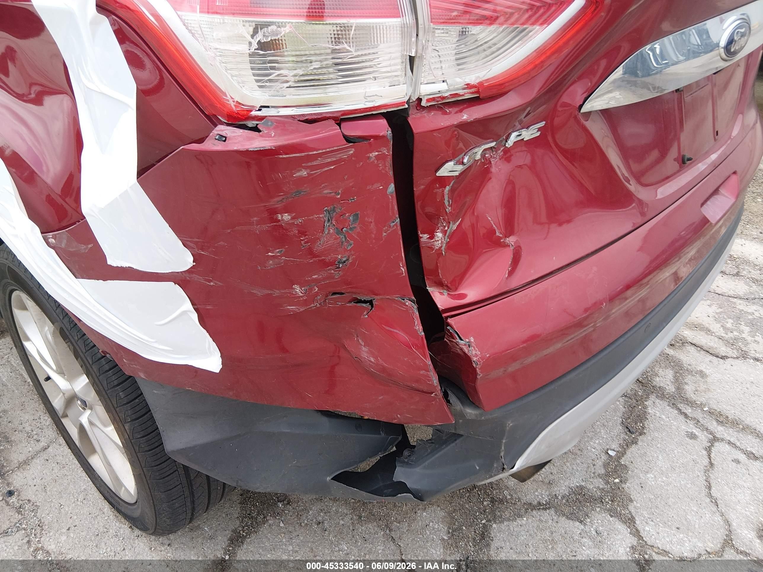 2015 Ford Escape Titanium Red vin: 1FMCU9J91FUC00353