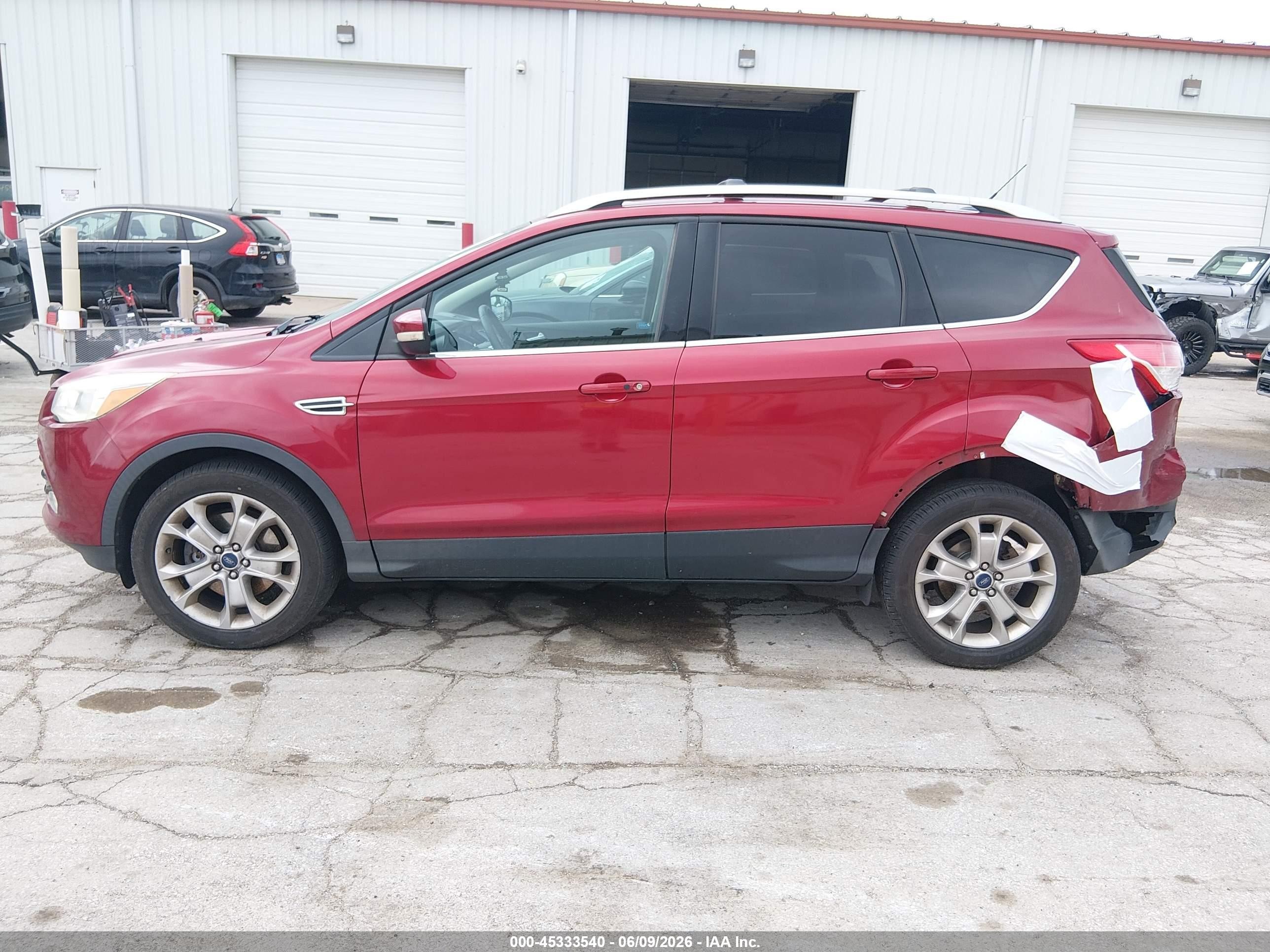 2015 Ford Escape Titanium Red vin: 1FMCU9J91FUC00353