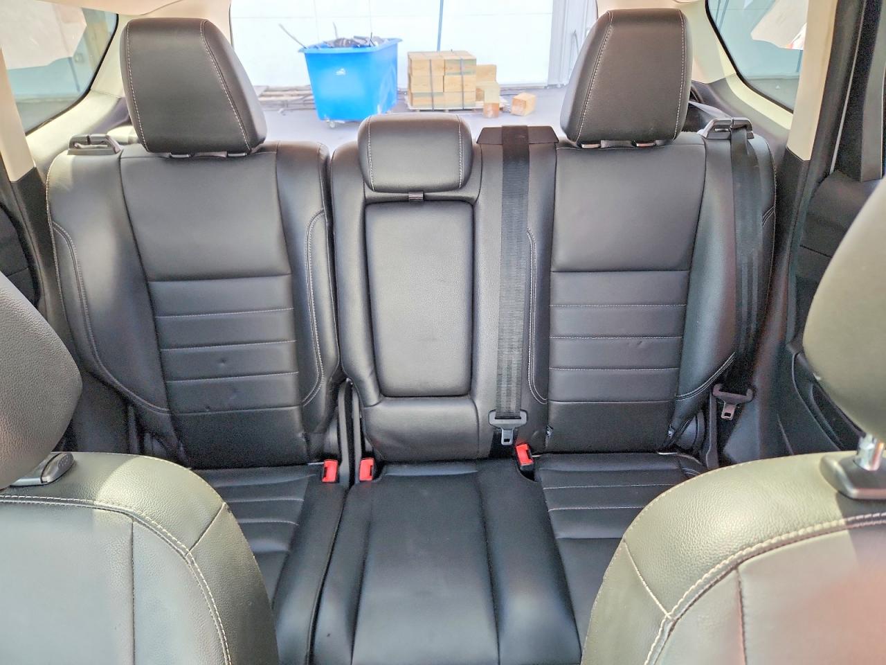 2015 Ford Escape Titanium Silver vin: 1FMCU9J91FUC46605