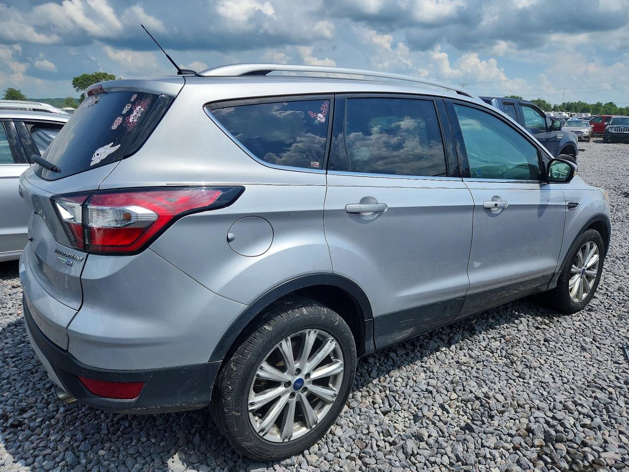2017 Ford Escape Titanium Silver vin: 1FMCU9J91HUE25066