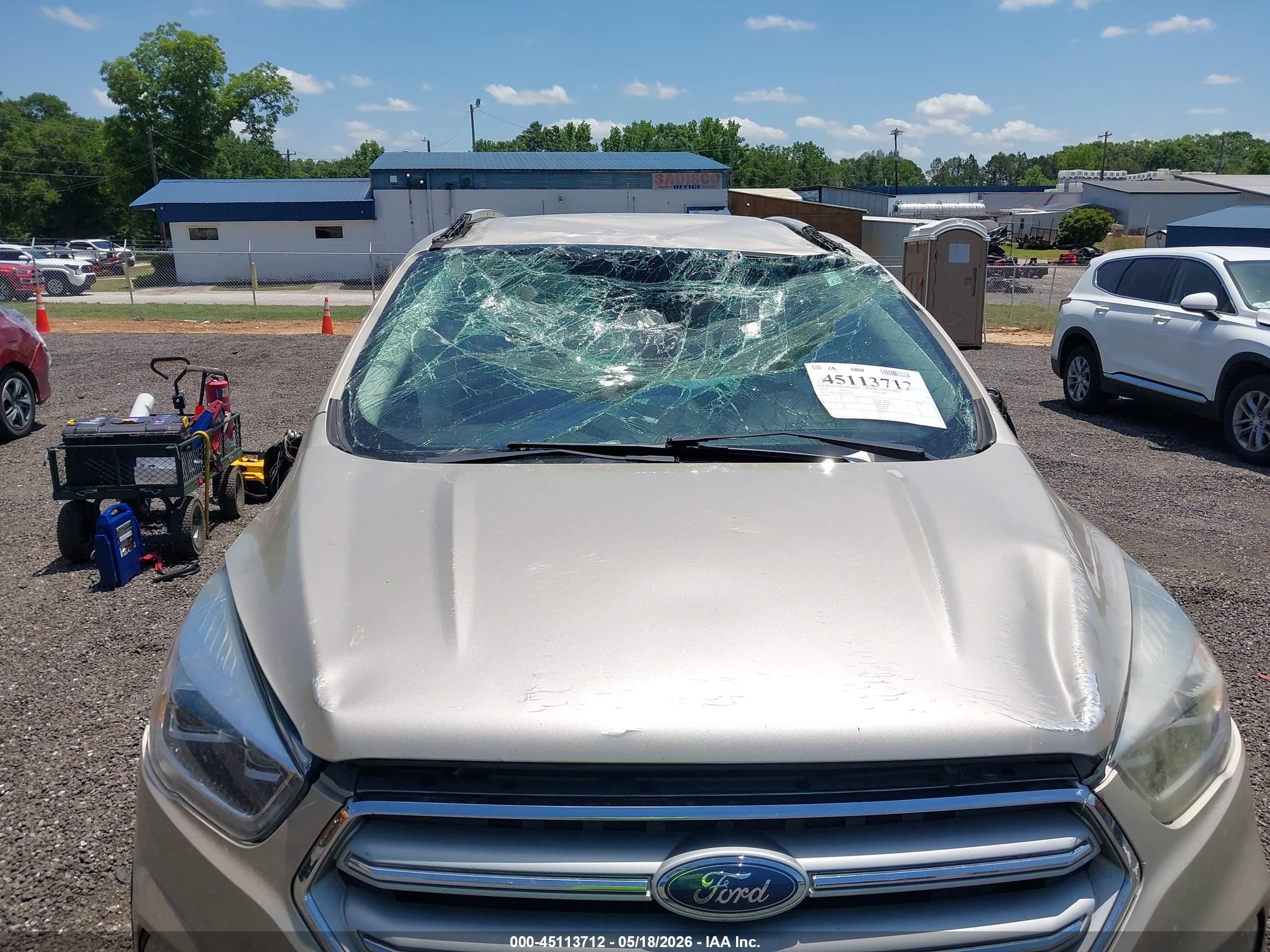 2018 Ford Escape Titanium Beige vin: 1FMCU9J91JUD62055