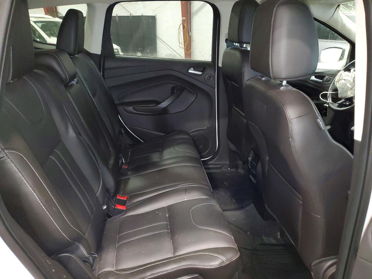 2013 Ford Escape Titanium White vin: 1FMCU9J92DUA15922