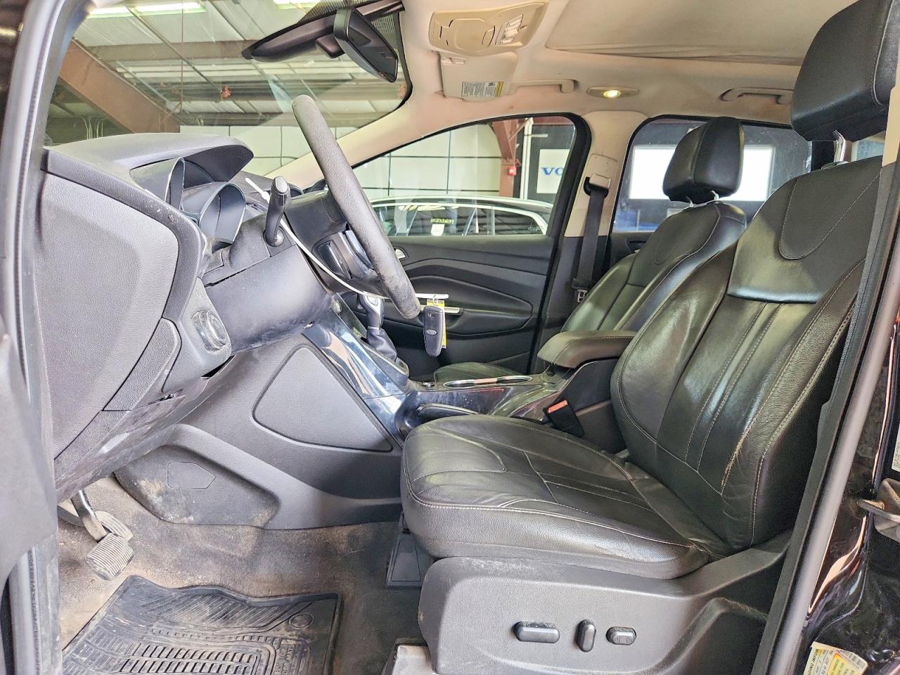 2013 Ford Escape Titanium Black vin: 1FMCU9J92DUC30104