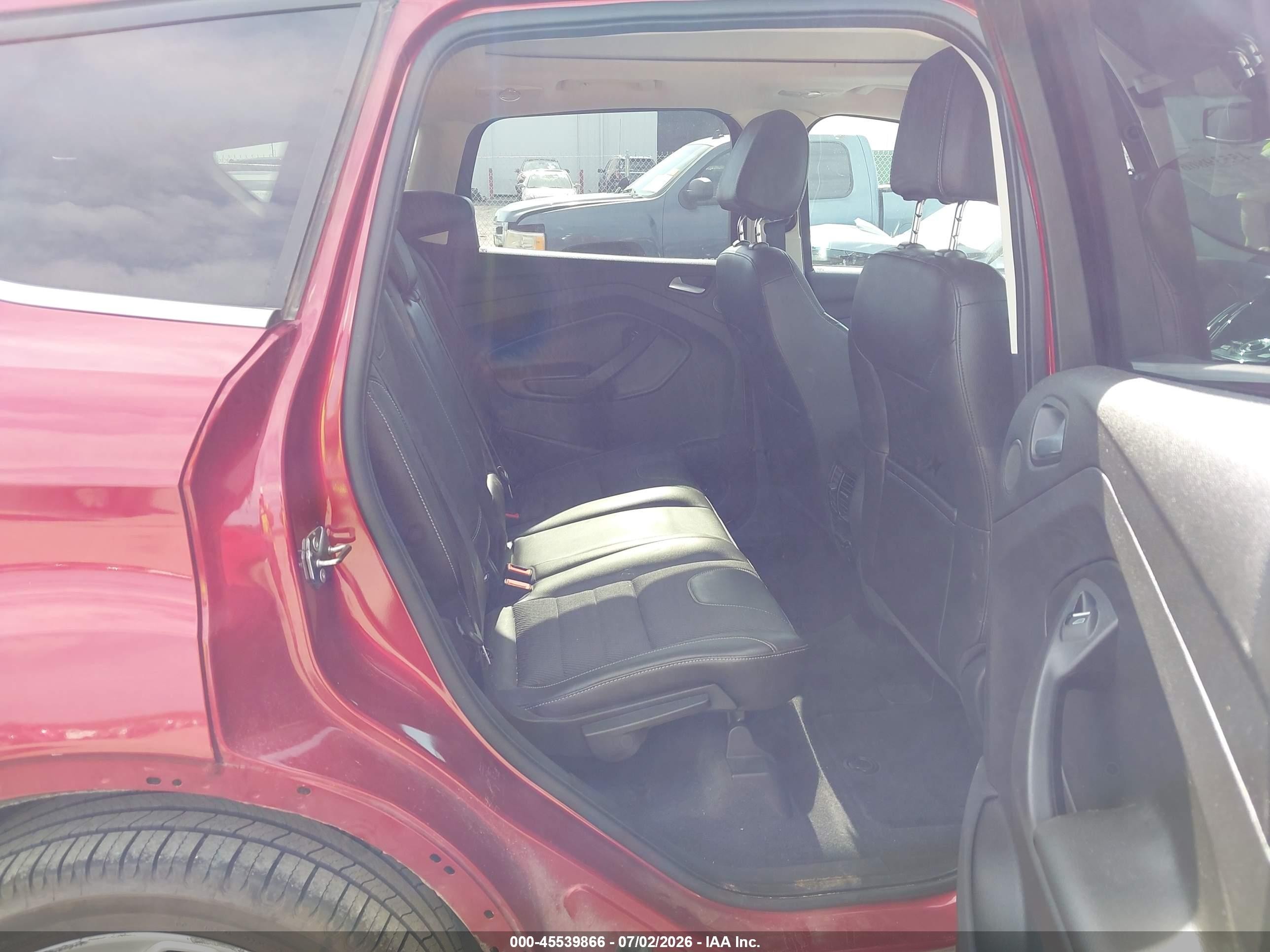 2013 Ford Escape Titanium Красный vin: 1FMCU9J92DUD09868
