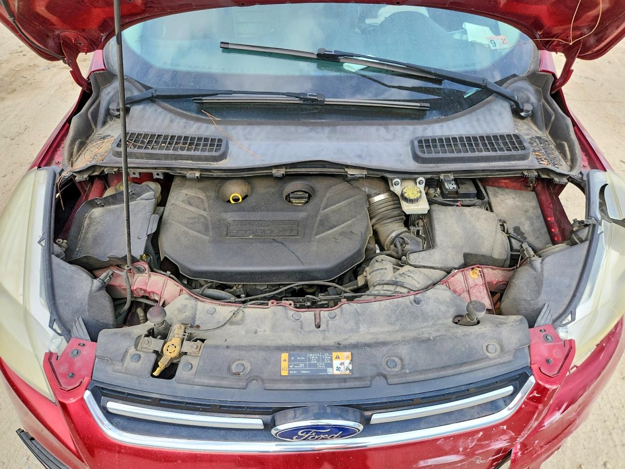 2014 Ford Escape Titanium Red vin: 1FMCU9J92EUA39977