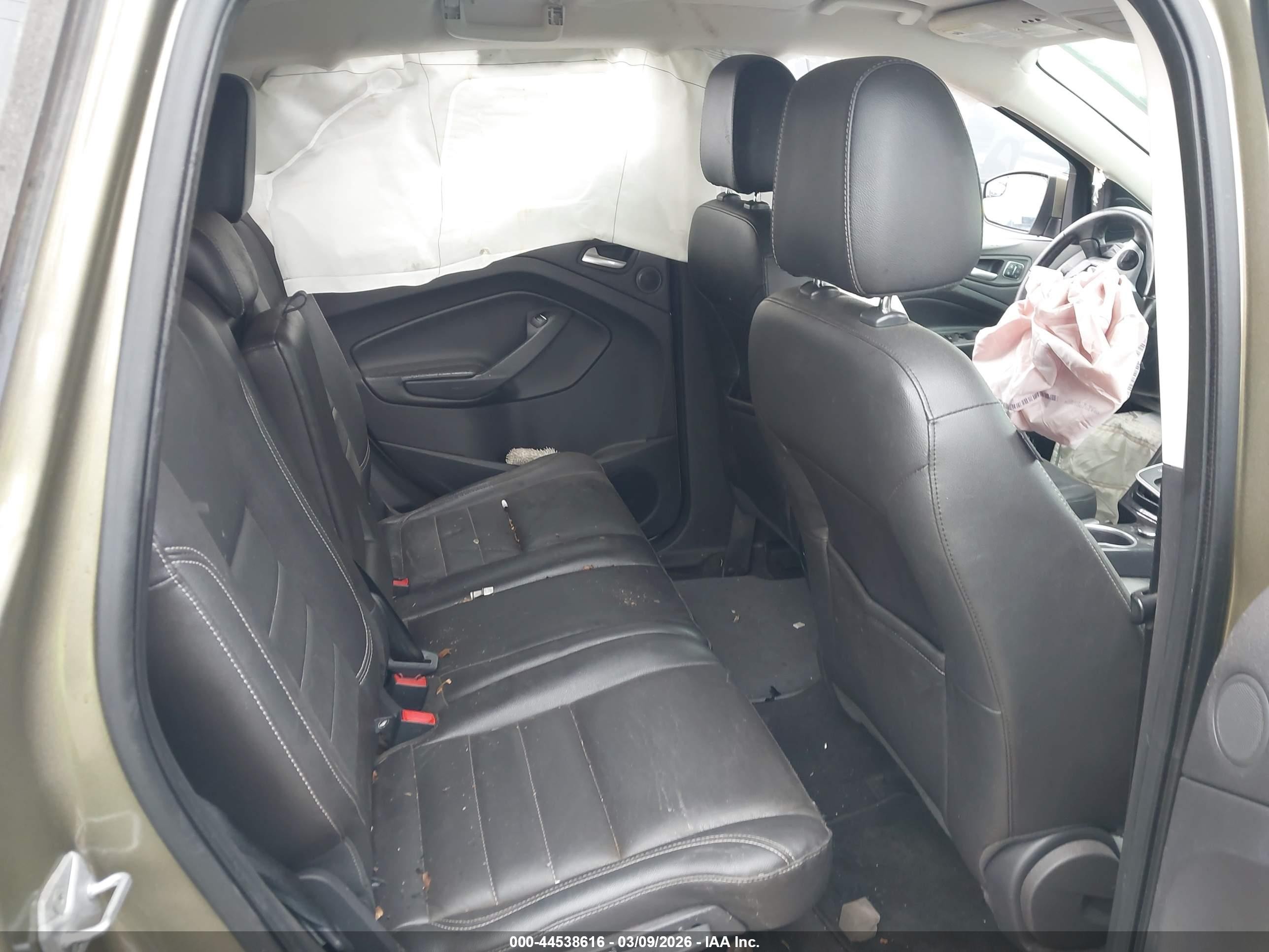 2014 Ford Escape Titanium Beige vin: 1FMCU9J92EUB11602