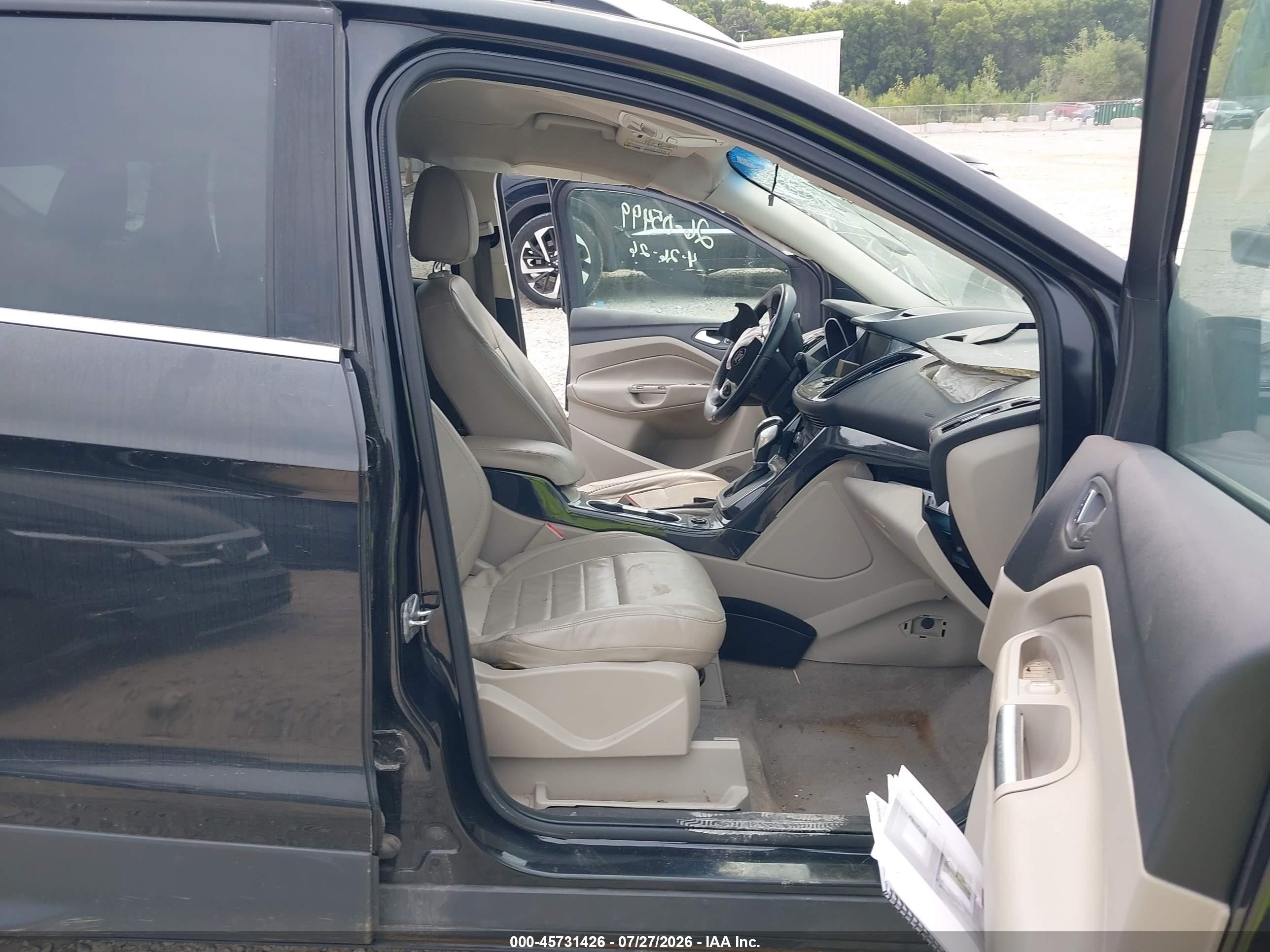 2014 Ford Escape Titanium Черный vin: 1FMCU9J92EUB59102
