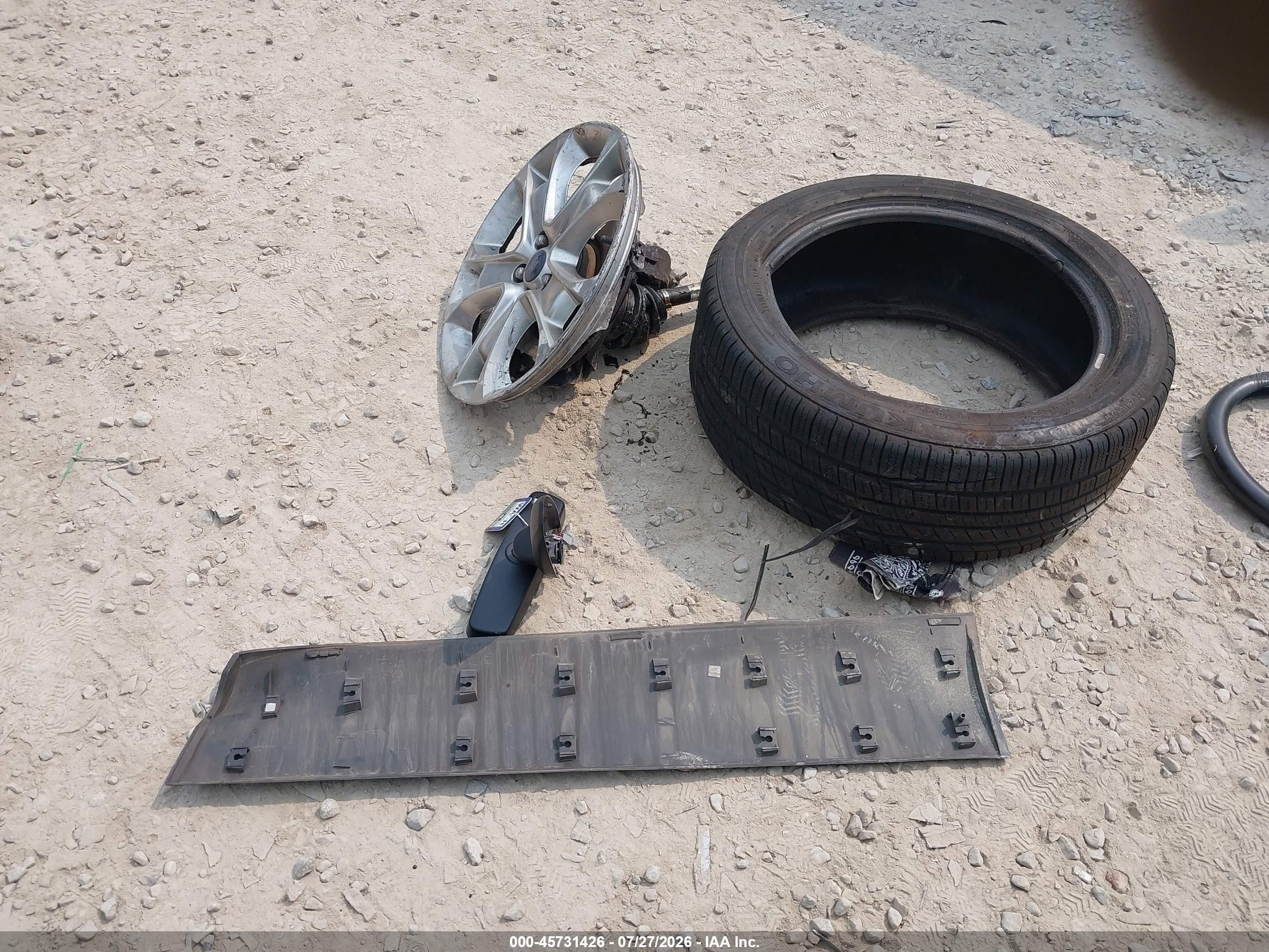 2014 Ford Escape Titanium Черный vin: 1FMCU9J92EUB59102