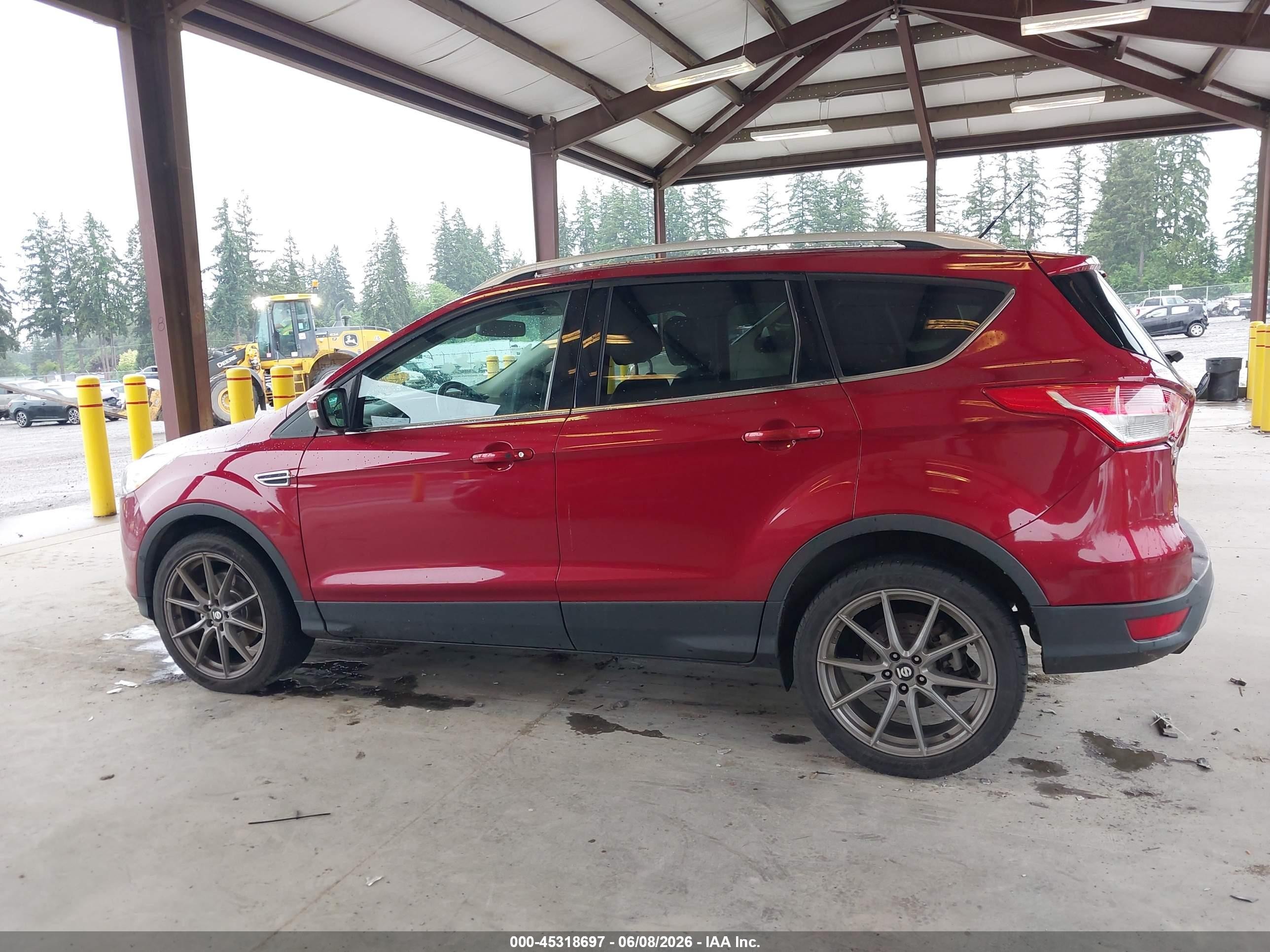 2014 Ford Escape Titanium Red vin: 1FMCU9J92EUC04183