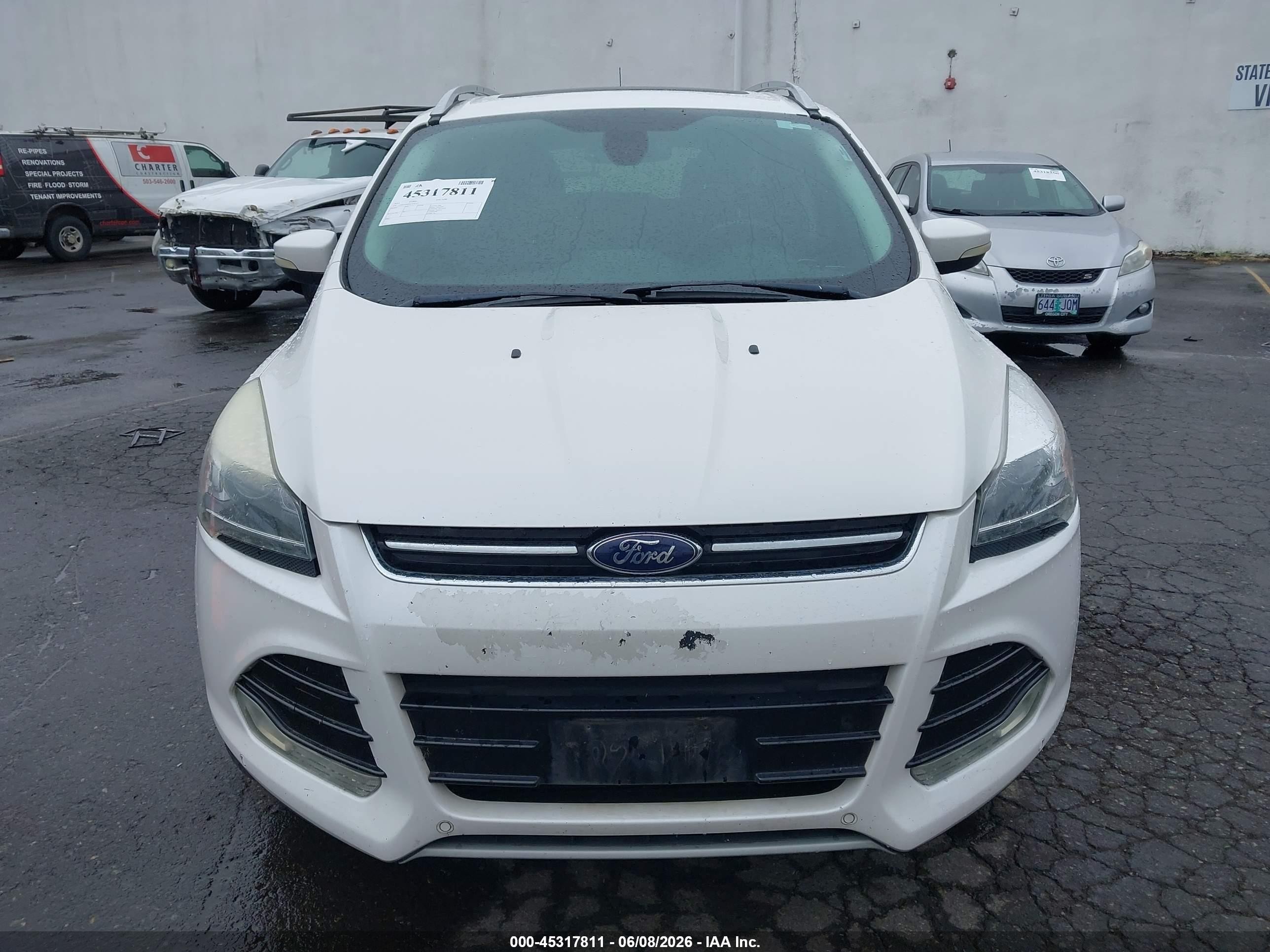 2014 Ford Escape Titanium White vin: 1FMCU9J92EUD43133