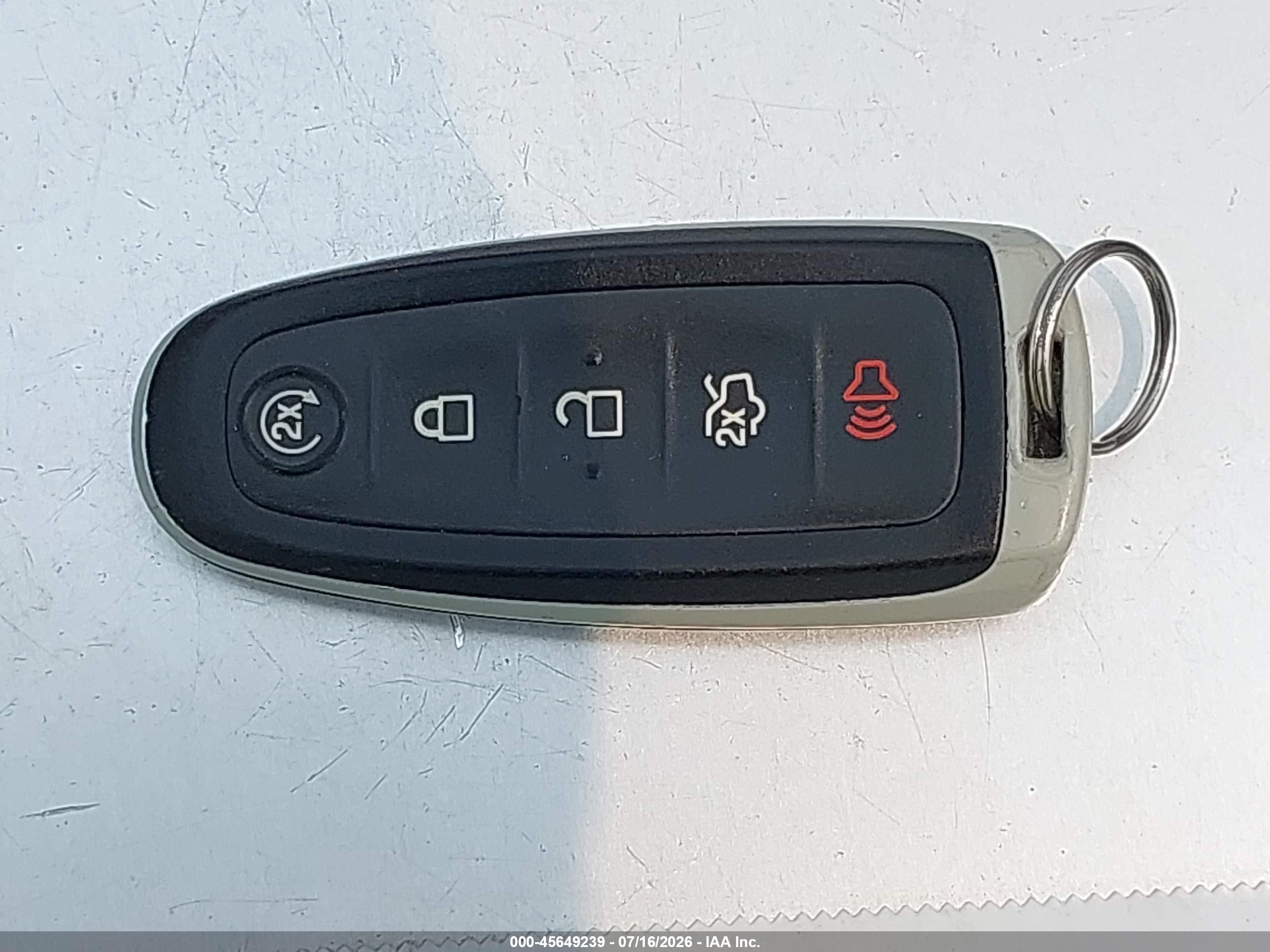 2014 Ford Escape Titanium Белый vin: 1FMCU9J92EUD48316