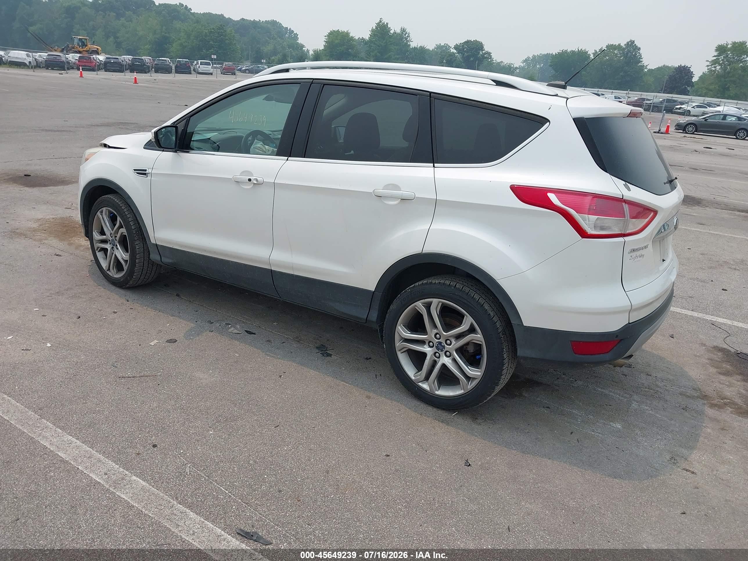 2014 Ford Escape Titanium Белый vin: 1FMCU9J92EUD48316
