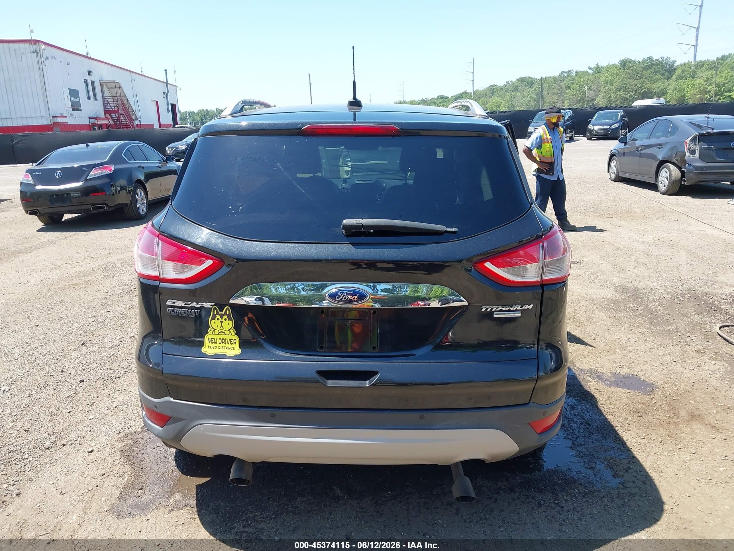 2015 Ford Escape Titanium Black vin: 1FMCU9J92FUB25422