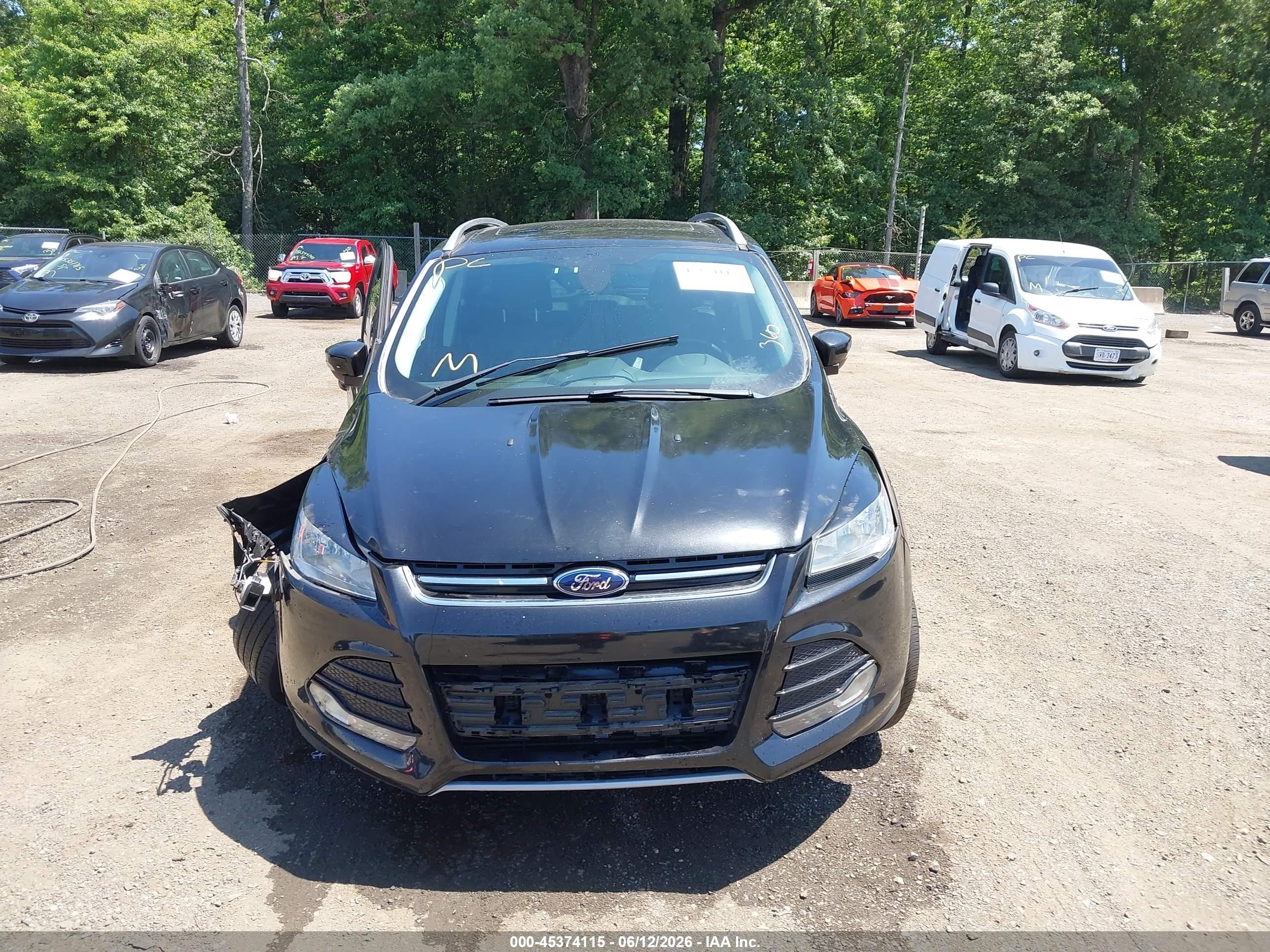 2015 Ford Escape Titanium Black vin: 1FMCU9J92FUB25422