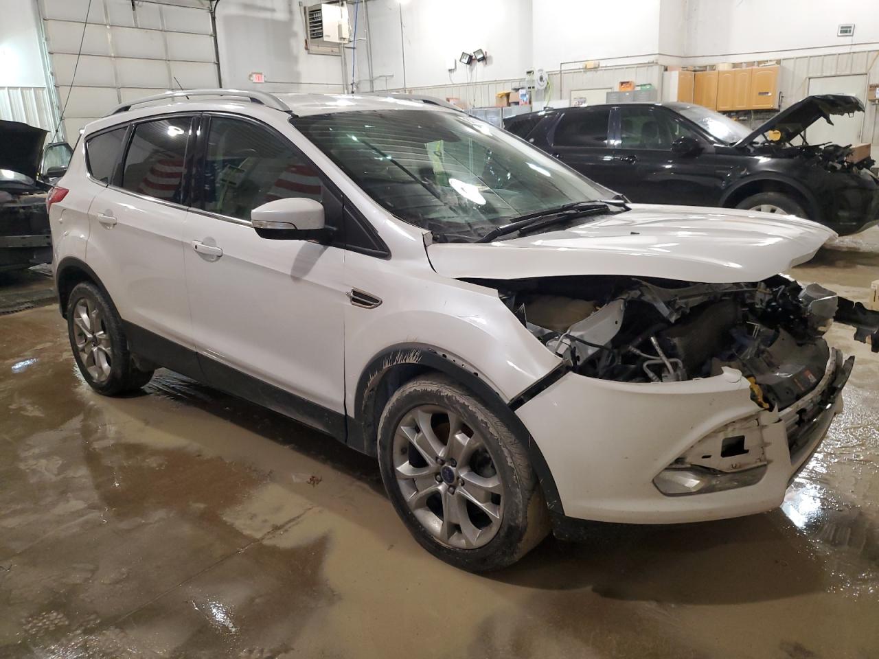 2015 Ford Escape Titanium Белый vin: 1FMCU9J92FUB48943