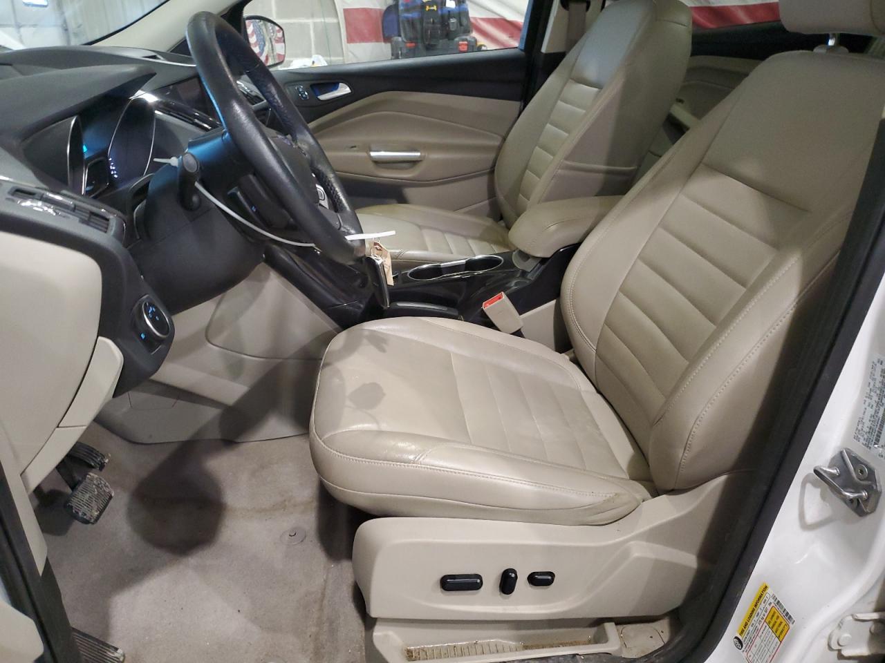 2015 Ford Escape Titanium Белый vin: 1FMCU9J92FUB48943