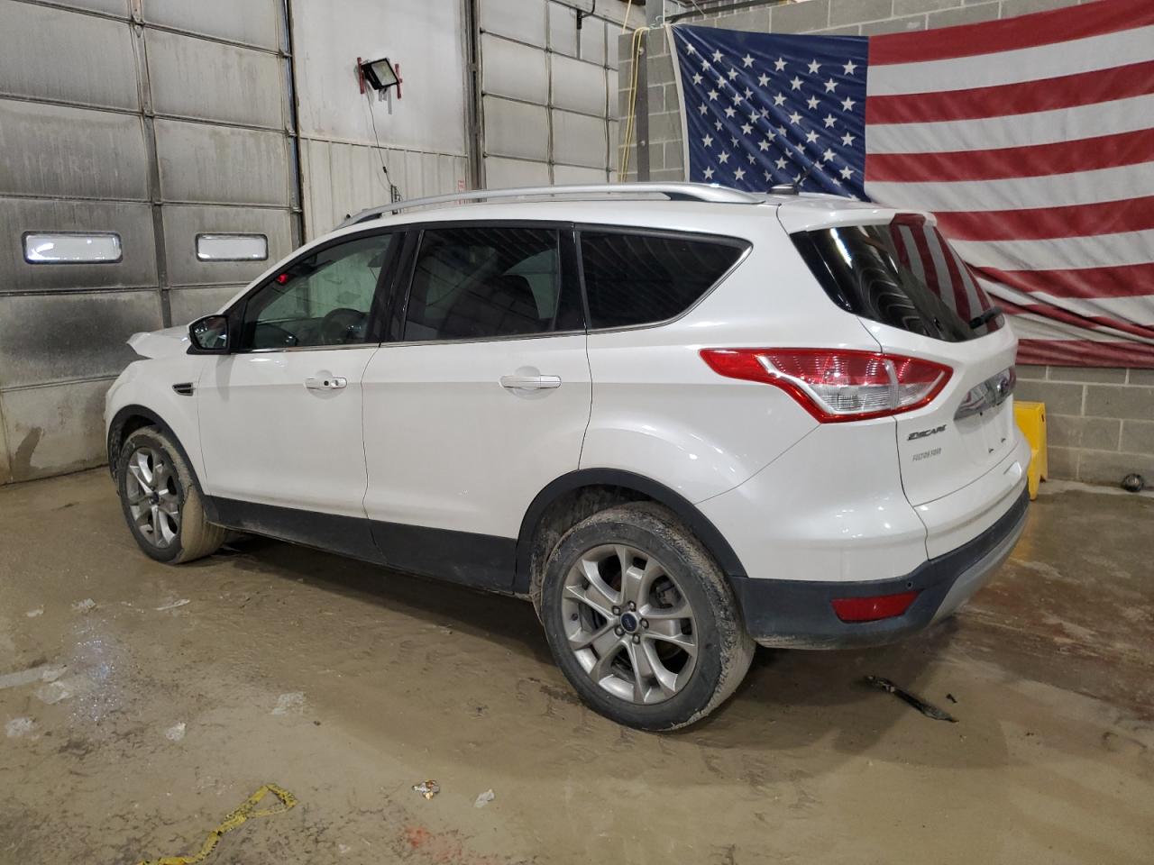 2015 Ford Escape Titanium Белый vin: 1FMCU9J92FUB48943