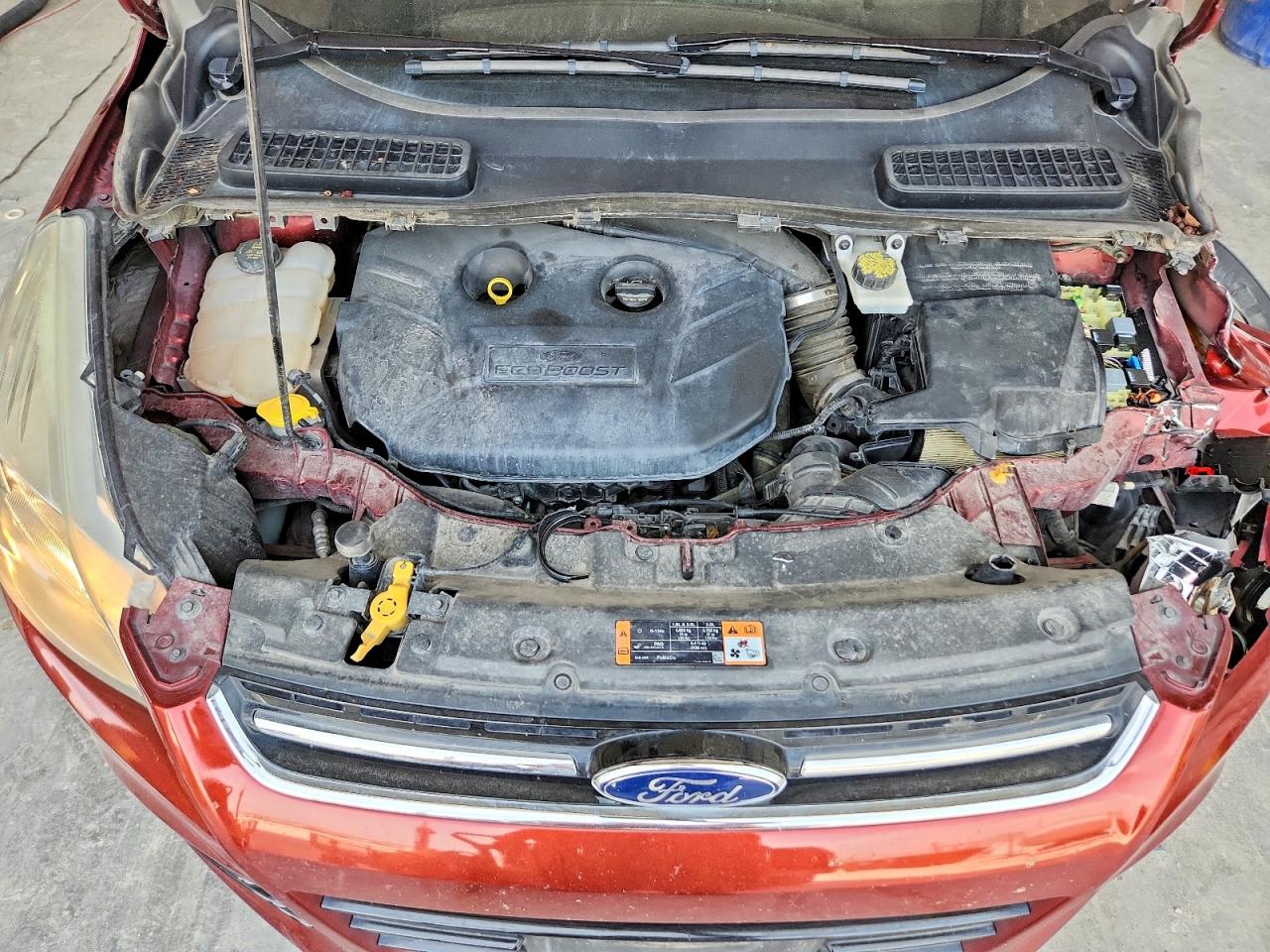 2015 Ford Escape Titanium Red vin: 1FMCU9J92FUB72255