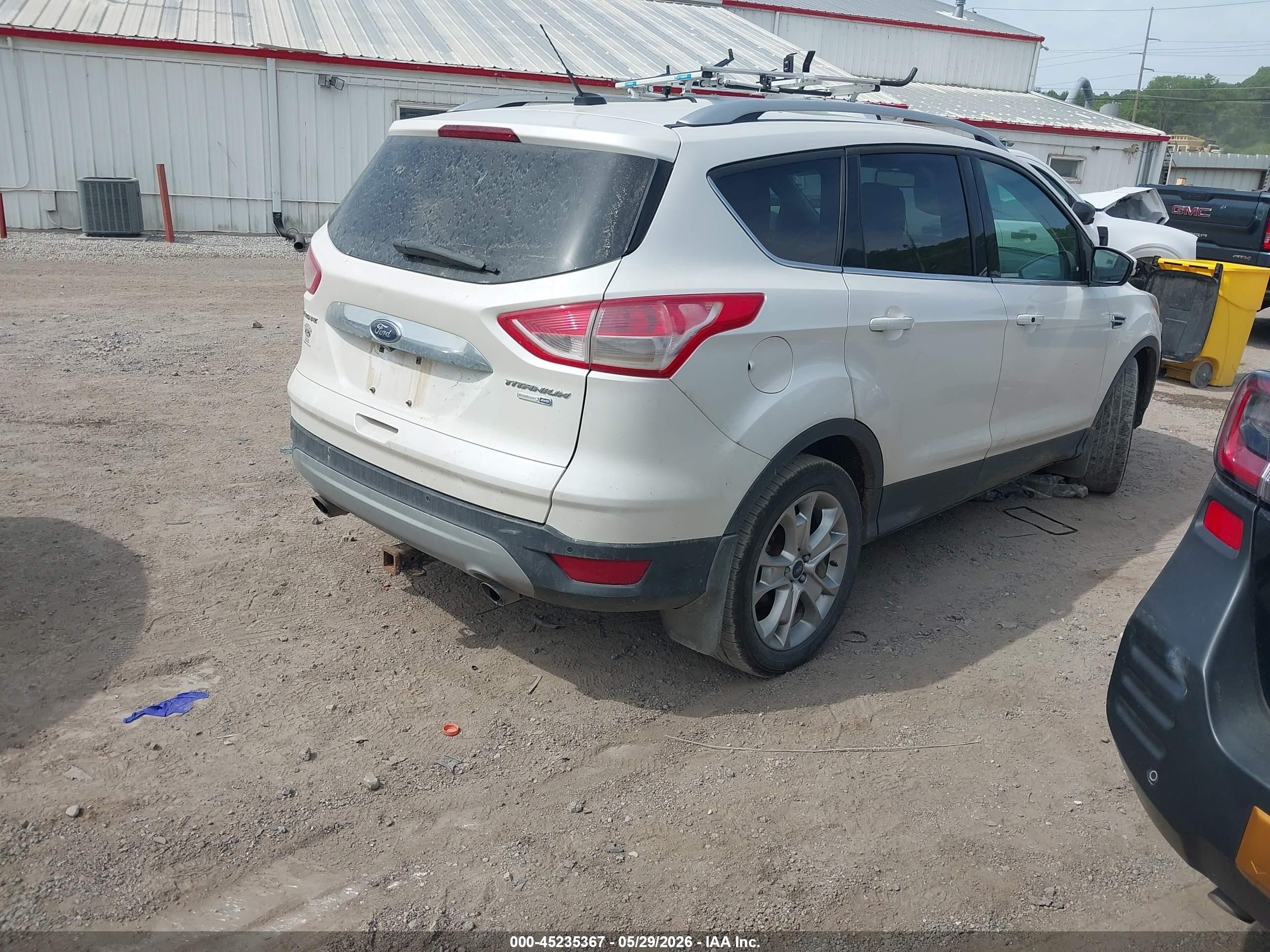 2015 Ford Escape Titanium Белый vin: 1FMCU9J92FUB90223