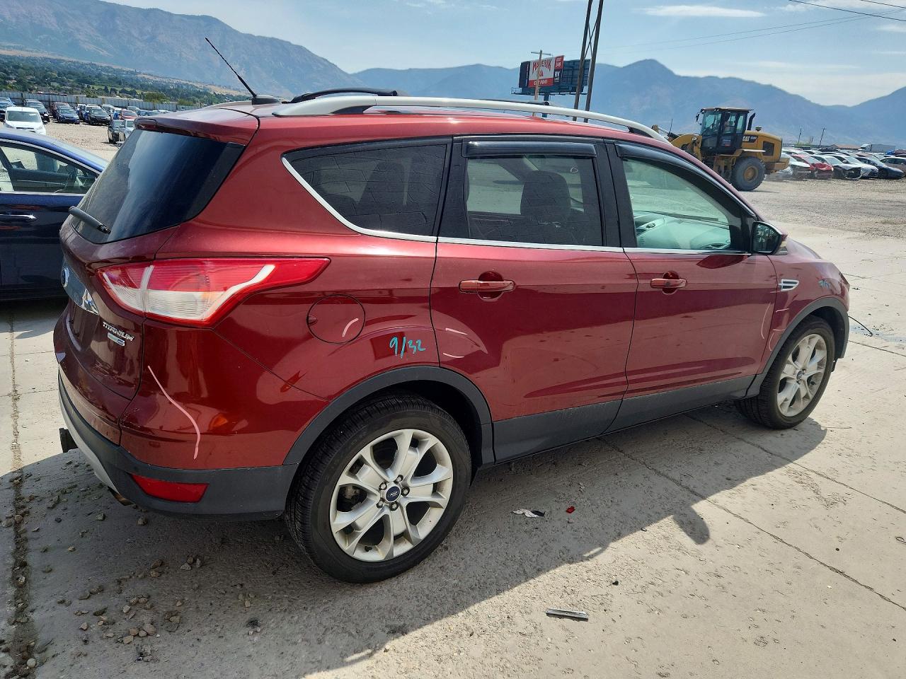 2015 Ford Escape Titanium Red vin: 1FMCU9J92FUC36035