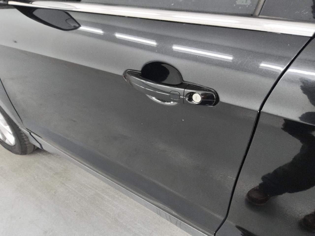 2014 Ford Escape Titanium Black vin: 1FMCU9J93EUA07796 Damage: Left Front Door, Chipped, 4