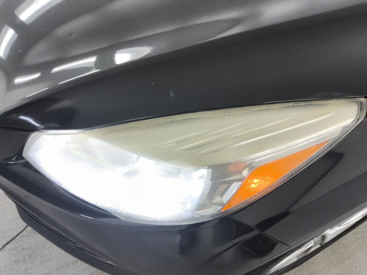 2014 Ford Escape Titanium Black vin: 1FMCU9J93EUA07796 Damage: Left Head Lamp, Faded, Repair Required