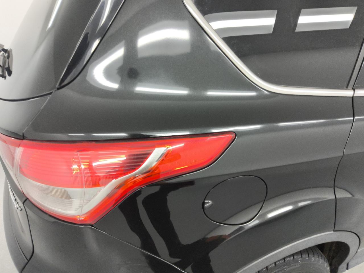2014 Ford Escape Titanium Black vin: 1FMCU9J93EUA07796 Damage: Right Qtr Panel, Chipped, 3